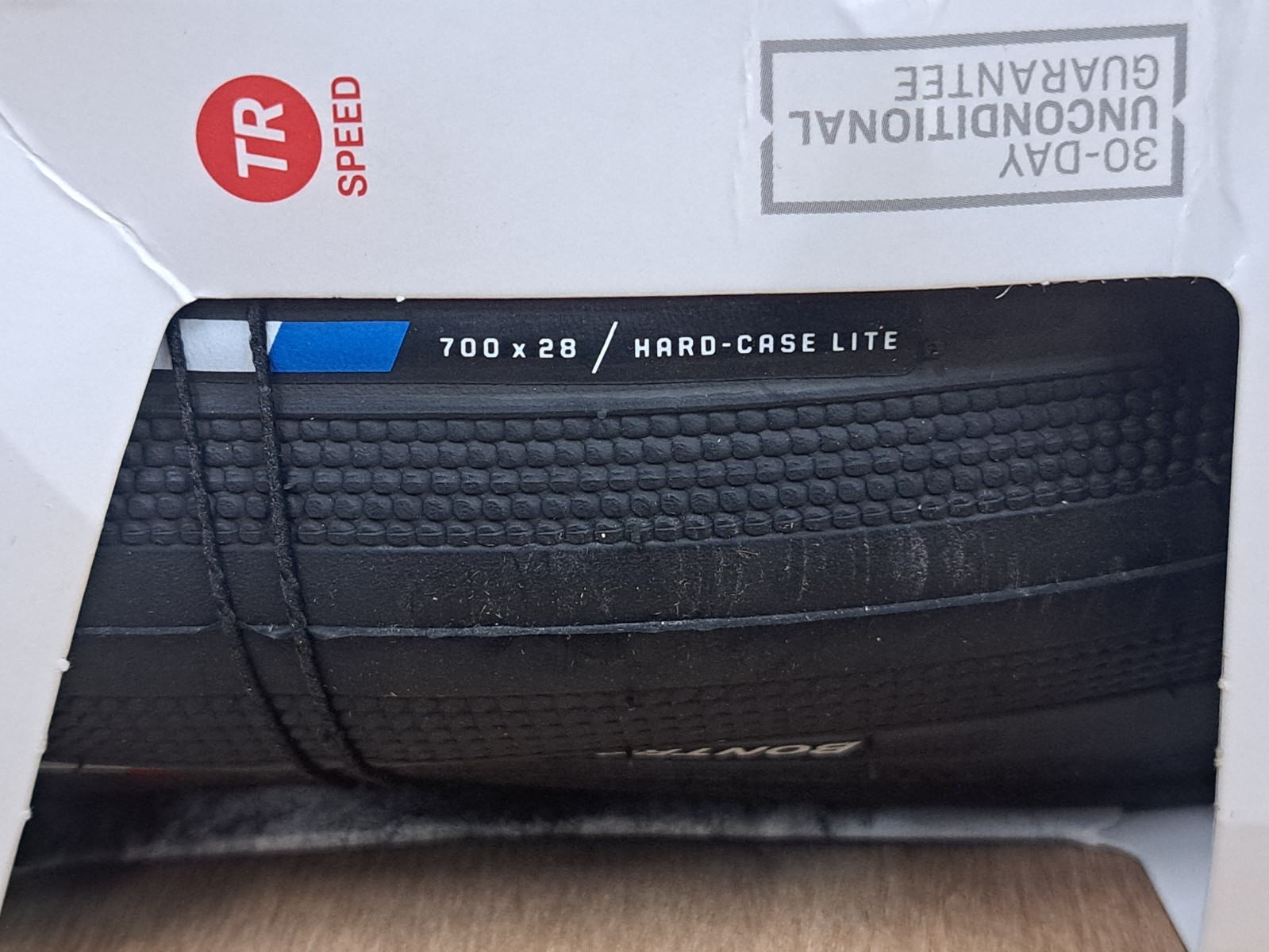 New Bontrager R3 Road Tire / 700 x 28c / TR / 225g / 120 TPI