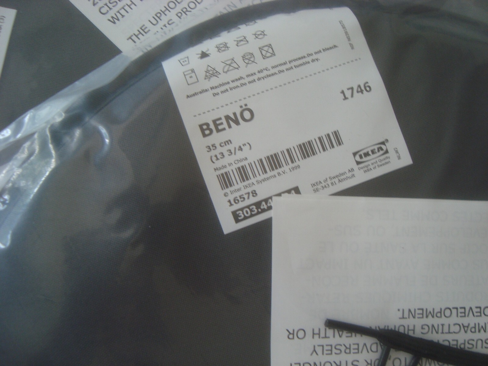 IKEA BENO Chair Pad Outdoor Round Gray Cushion w/ Ties 13 3/4 " Seat Pad - NEW