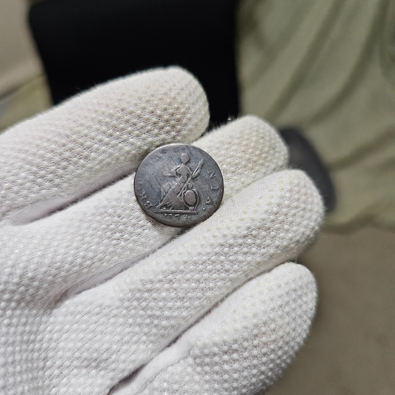 1774 Farthing Early America Revolutionary War Era Swollen Dies Colonial Coin