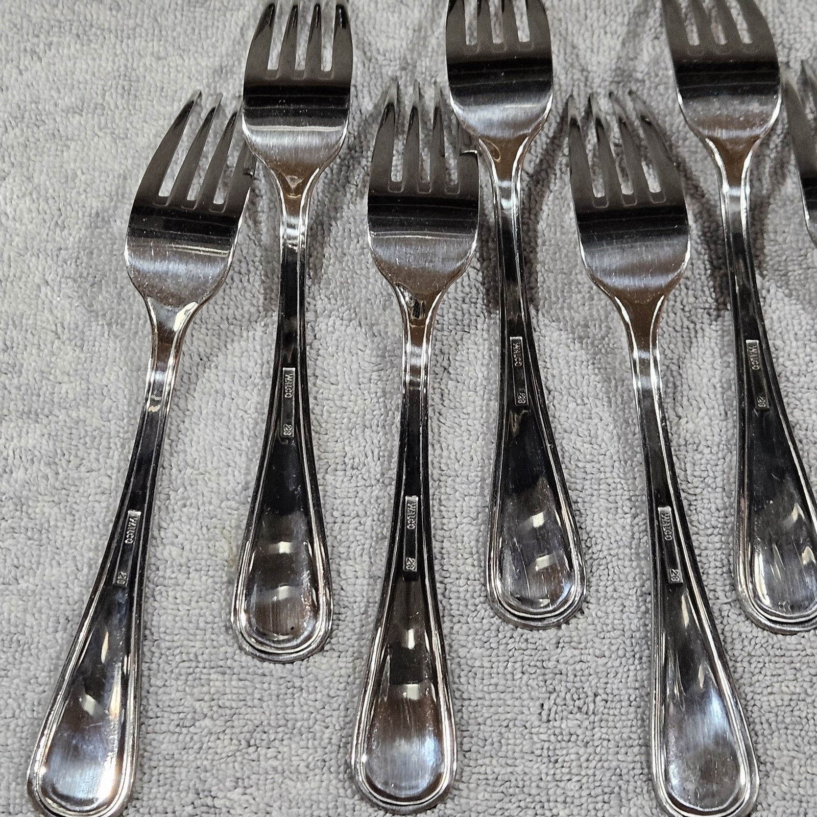 Set of 10 Walco Pacific Rim Dinner Forks 7-1/2" Stainless With Mirror Finish