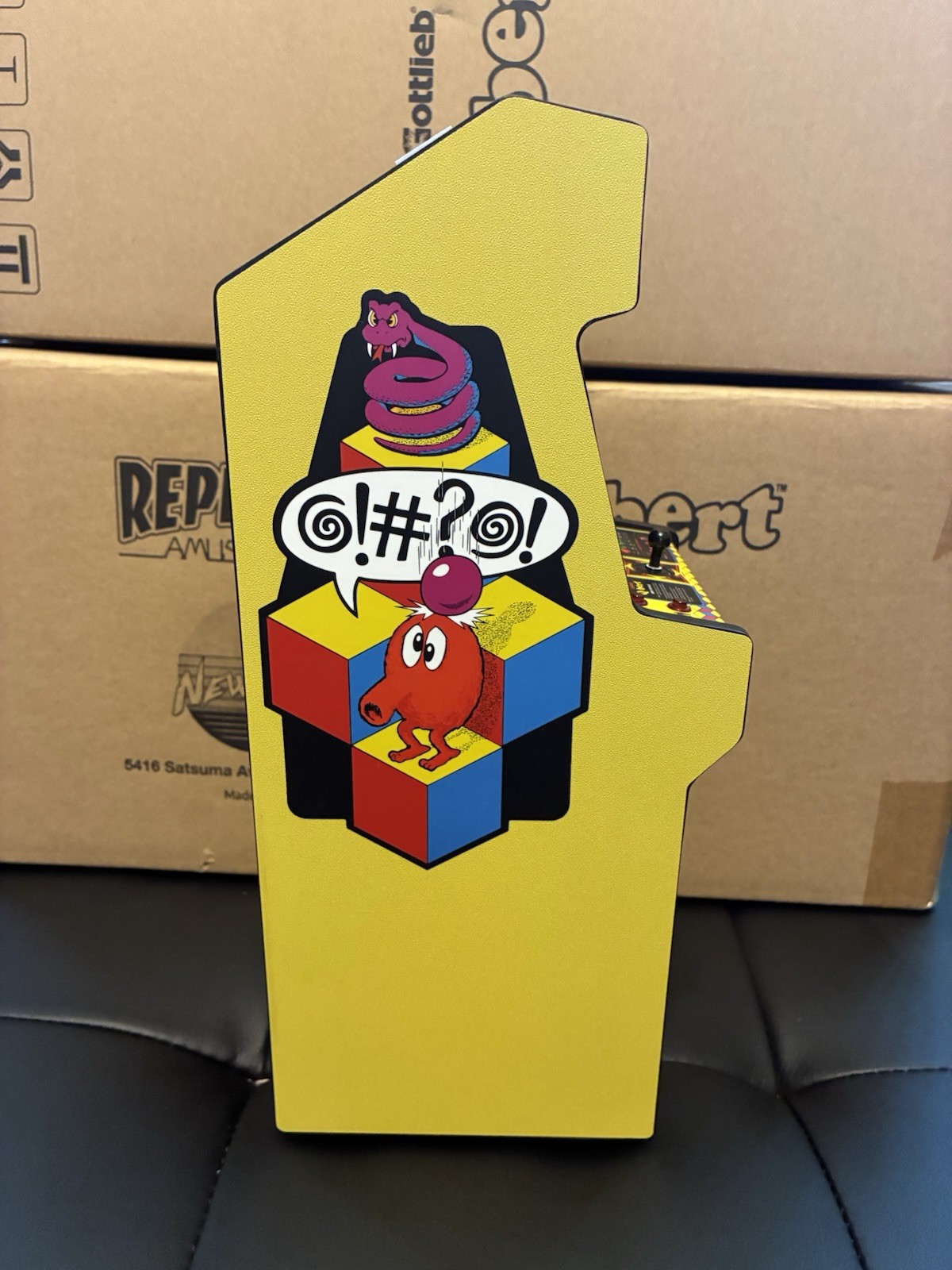 New Wave Toys Replicade Q*Bert Mini 1/6 Scale Arcade - Excellent - QBert