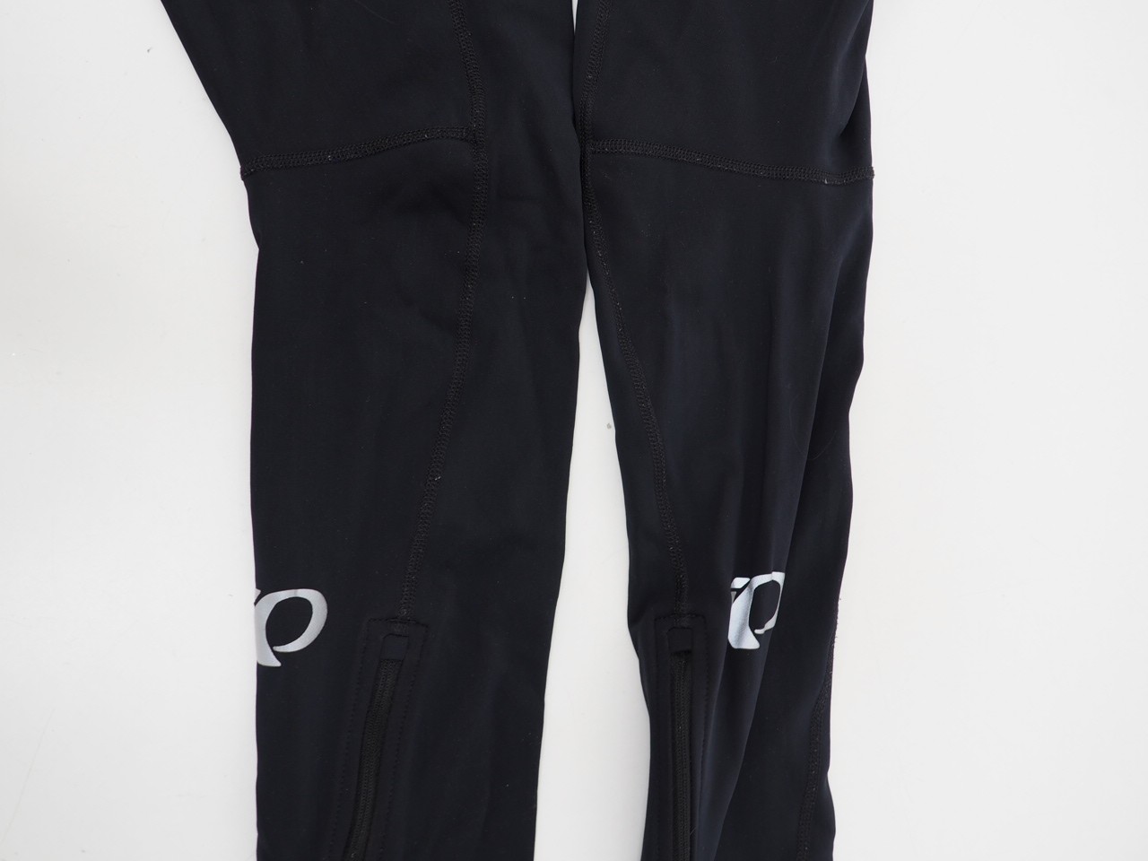 Pearl iZUMi Cycling Leg Warmers Size Medium Left/Right Pair Black Zip Ankle Cuff