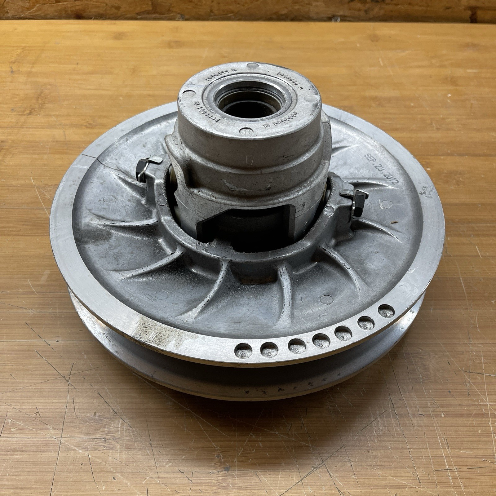 Arctic Cat OEM Used Secondary Clutch 0726-315 2012-2013 F800 LXR BEFORE RECALL