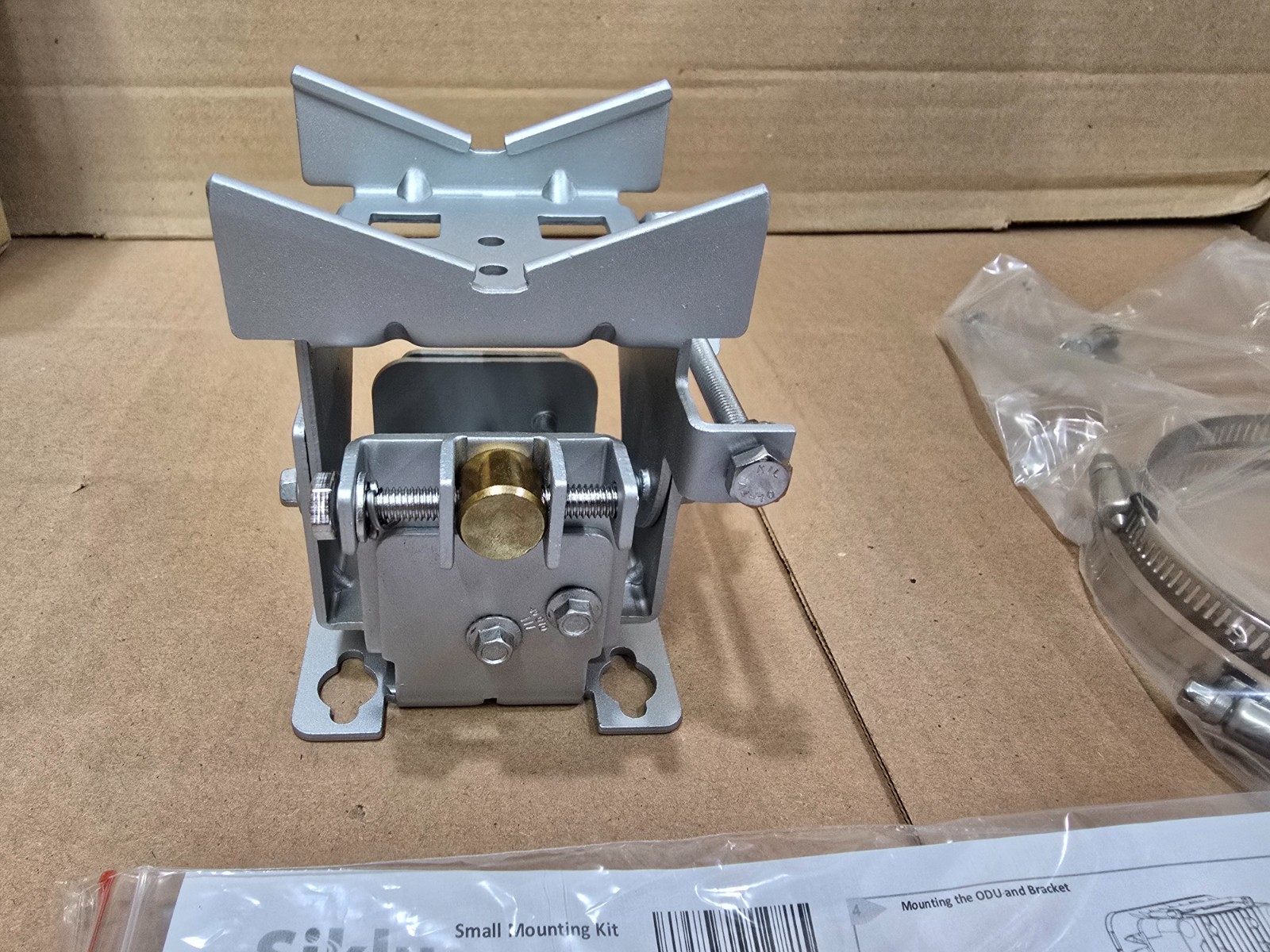 New Siklu EtherHaul Mounting Kit for all small ODUs Model # EH-MK-SM