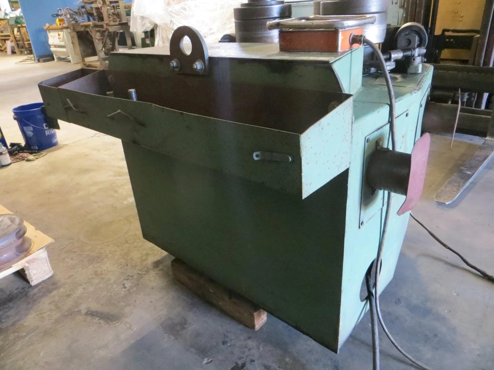 5/16" x 3" x 3" Roundo Hydraulic Angle Bending Roll, Model R3 w/ Pipe Tooling