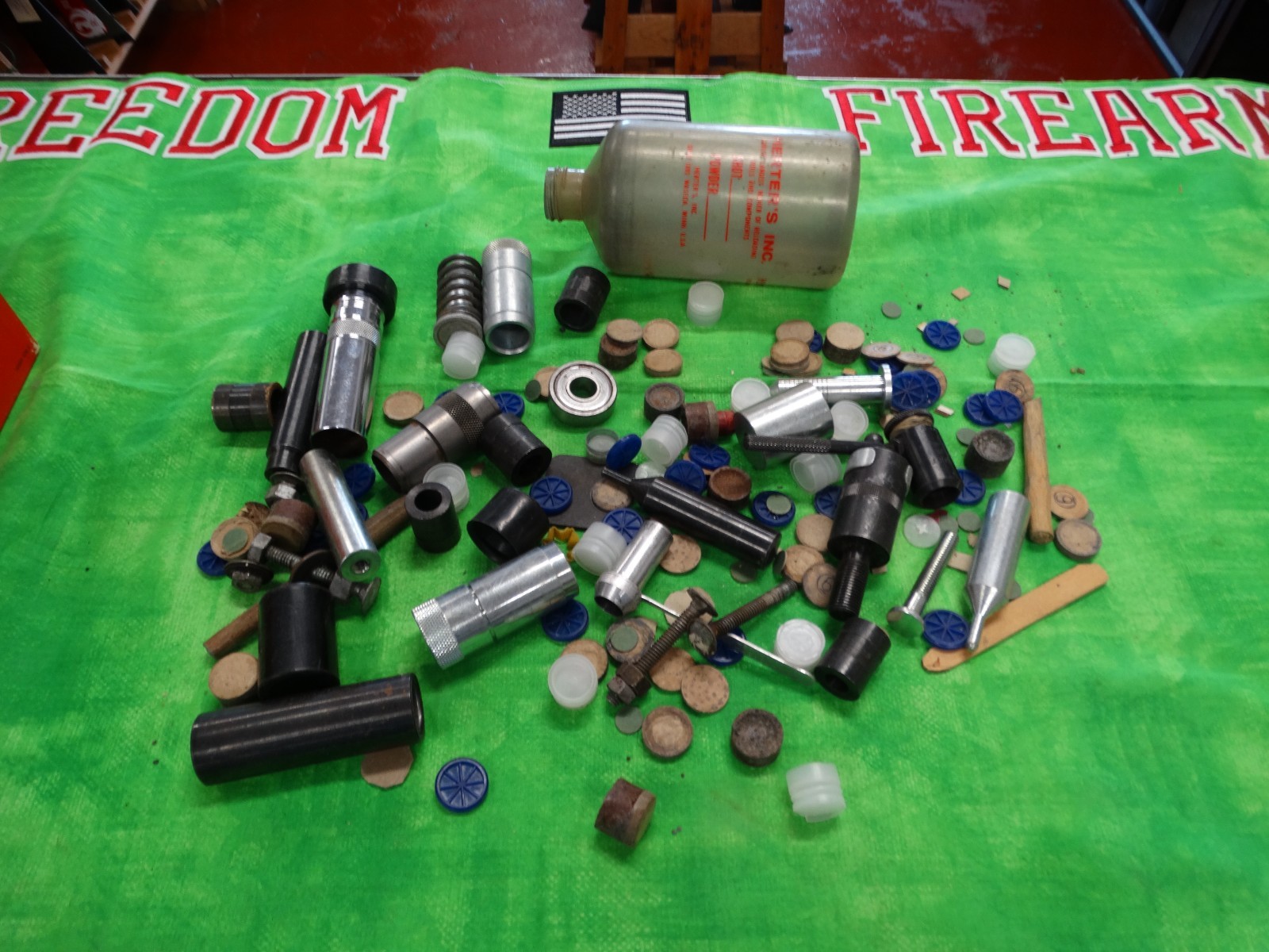 Lot Vintage Shotshell Reloading Misc Tool Parts Pieces AS-IS 40+ Items Package