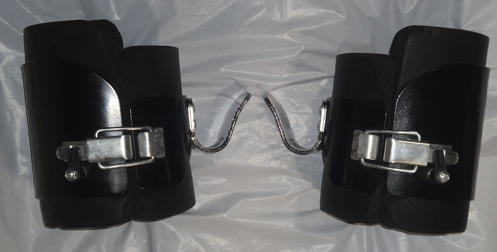 KYLIN SPORT Anti Gravity Inversion Boots Abdominal Crunch Sit Up Bar black