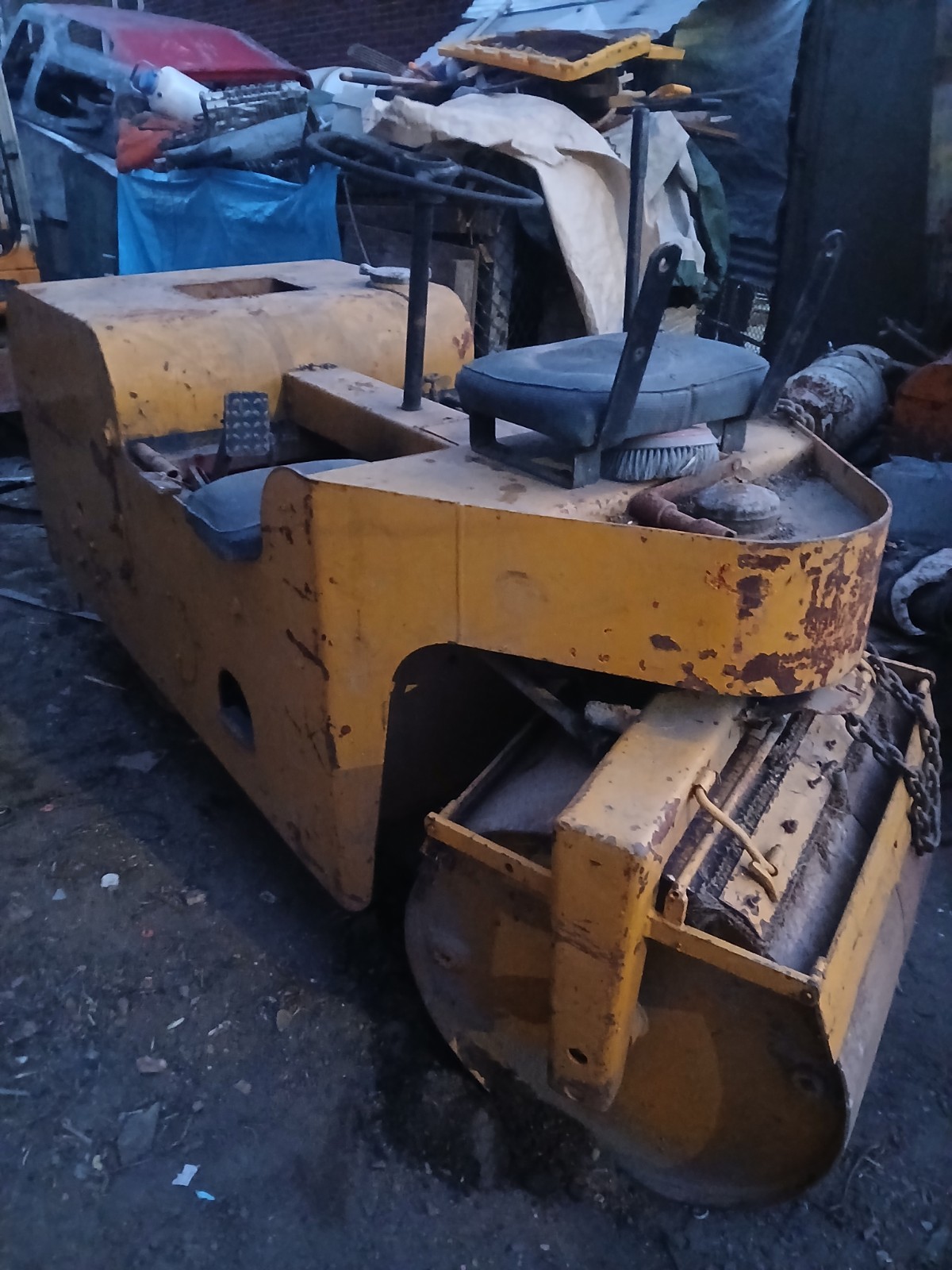 Yellow Tandem Smooth Drum Static Asphalt Roller Compactor