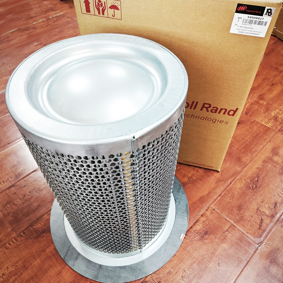 New Air/Oil Separator For Ingersoll Rand 39831912 54509427 39739578