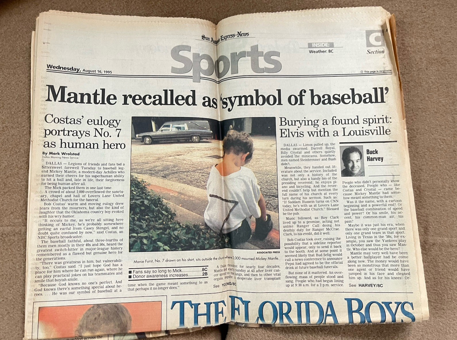 Vintage newspapers Mickey Mantle’s Death San Antonio Express Aug 14 & 16, 1995