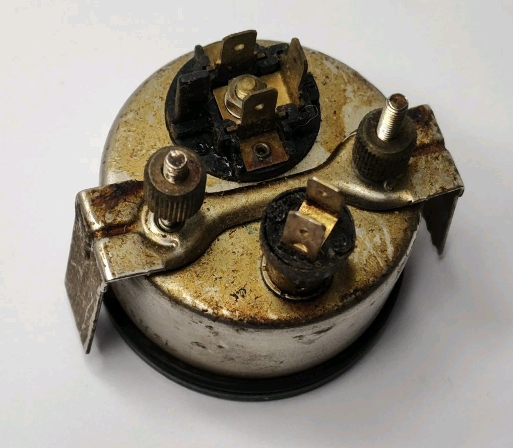 VOLVO PENTA VDO Oil Pressure Gauge 150 PSI 352 271/6/2 12V Boat Parts Massefrei