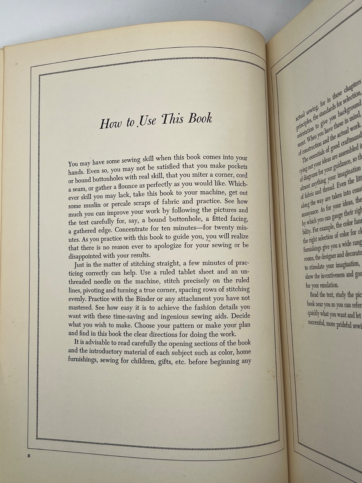 Vintage 1950 SINGER SEWING BOOK Illustrated Home Techniques By Mary Picken HC