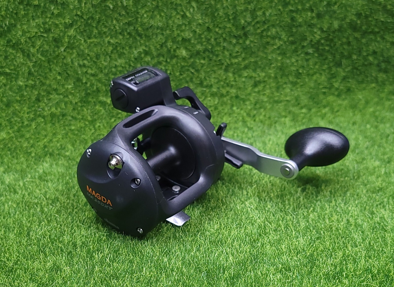 Okuma Magda Pro DXT 5.1:1 Levelwind Line Counter Reel, Right Hand - MA-20DXT