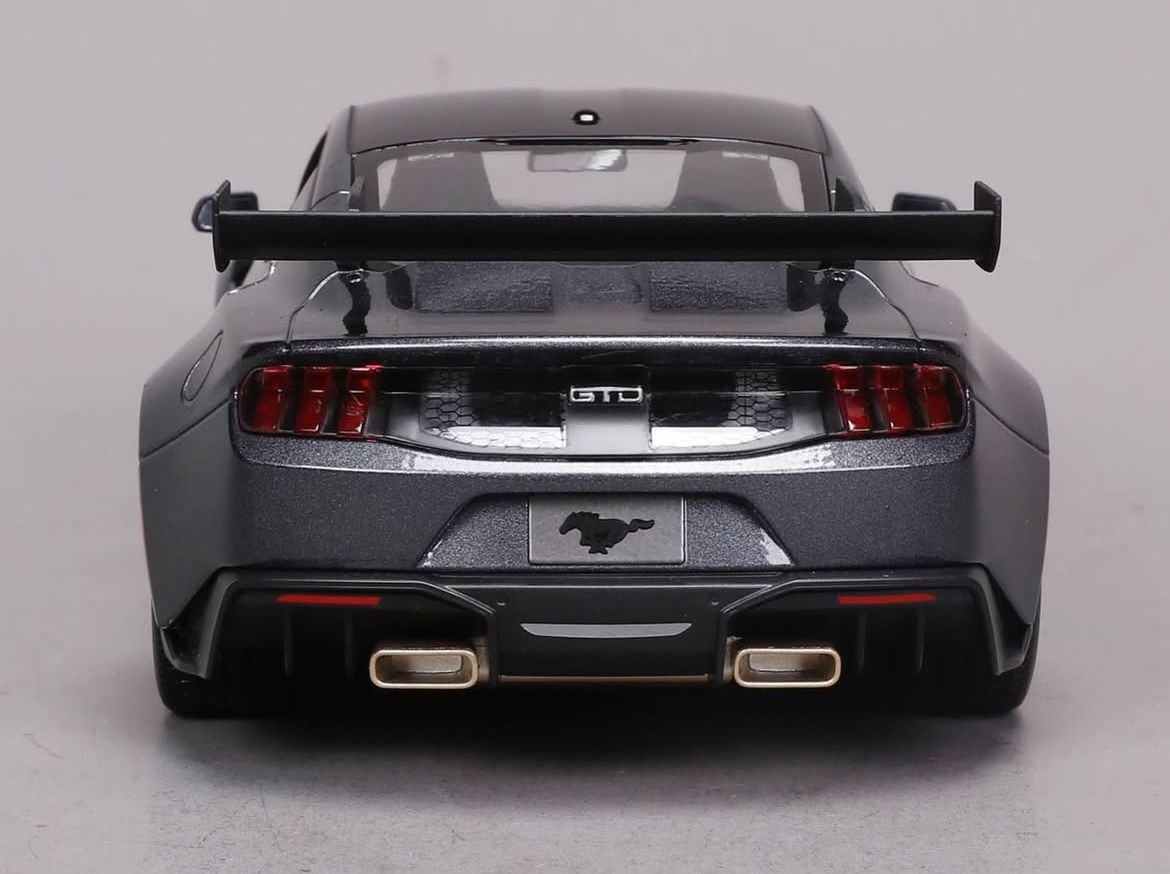 2025 Maisto 1:18 Ford Mustang GTD Special Edition Die-cast Model Sports Car