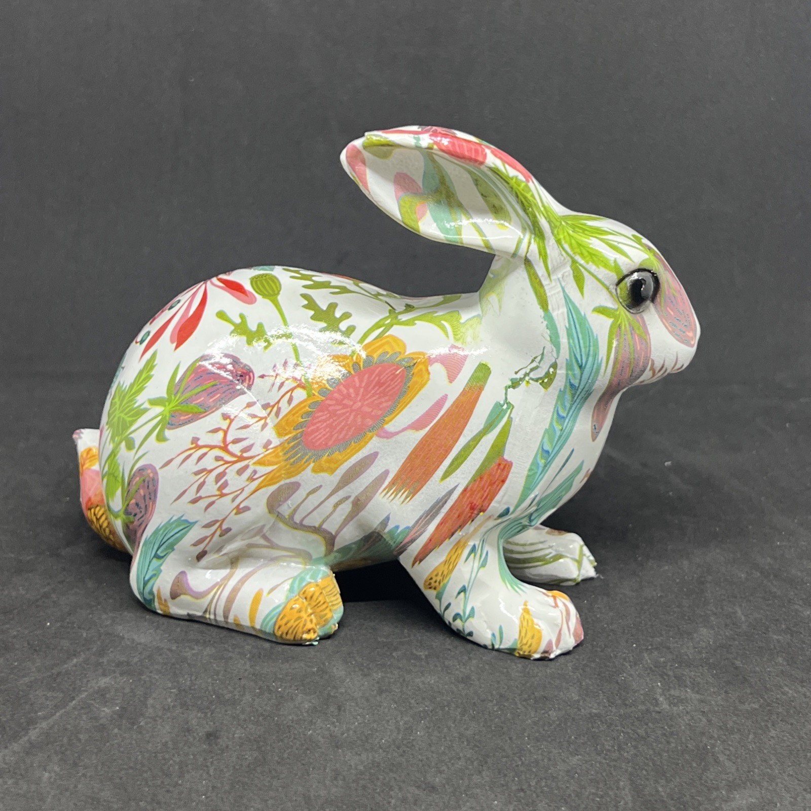NEW Vintage Easter Floral Bunny Rabbit Resin Spring Decor