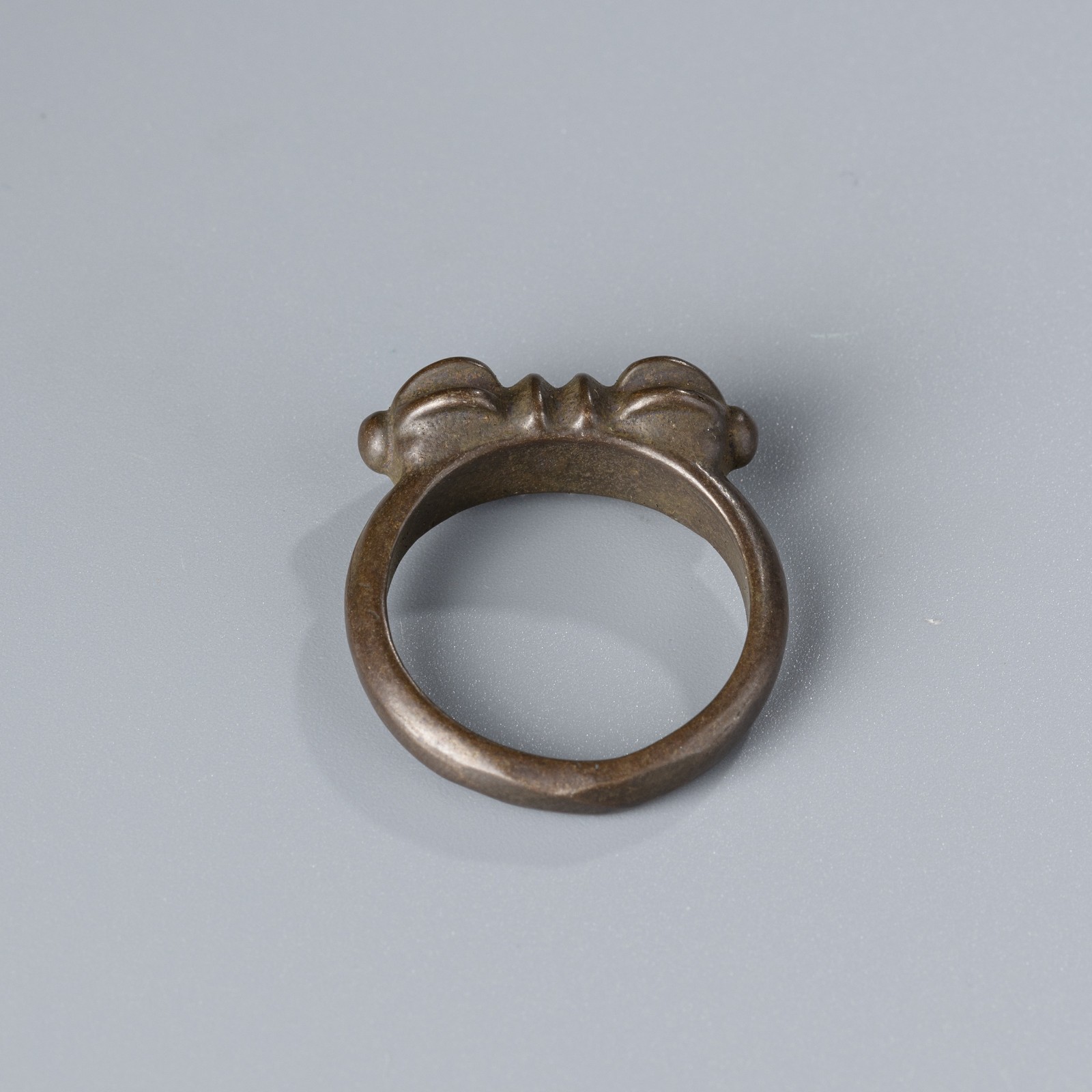 Antique Tibetan Bronze Vajra Dorje Amulet Ring