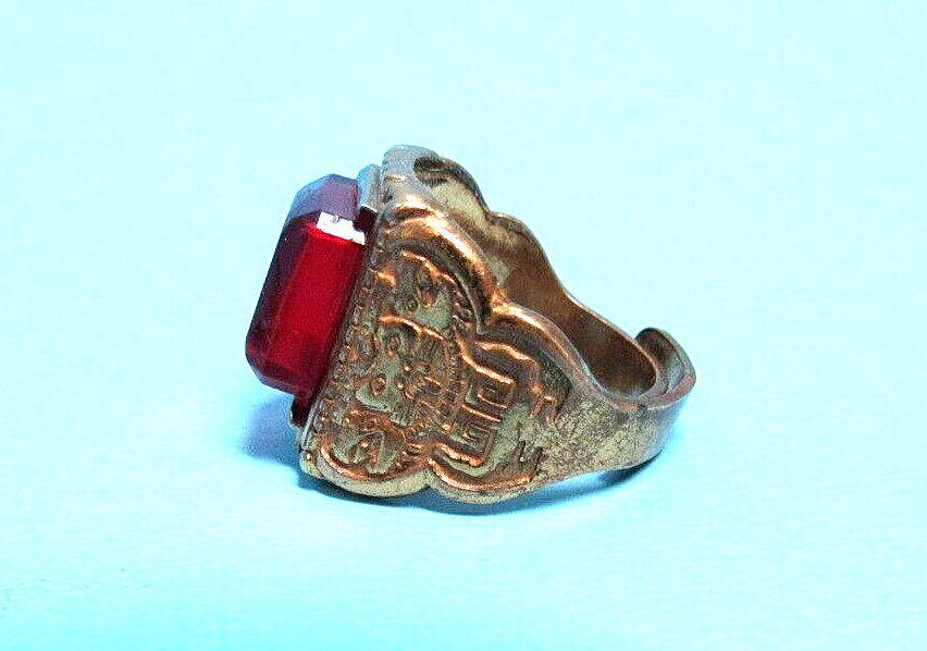 RARE OVALTINE CAPTAIN MIDNIGHT AZTEC SUN-GOD RING