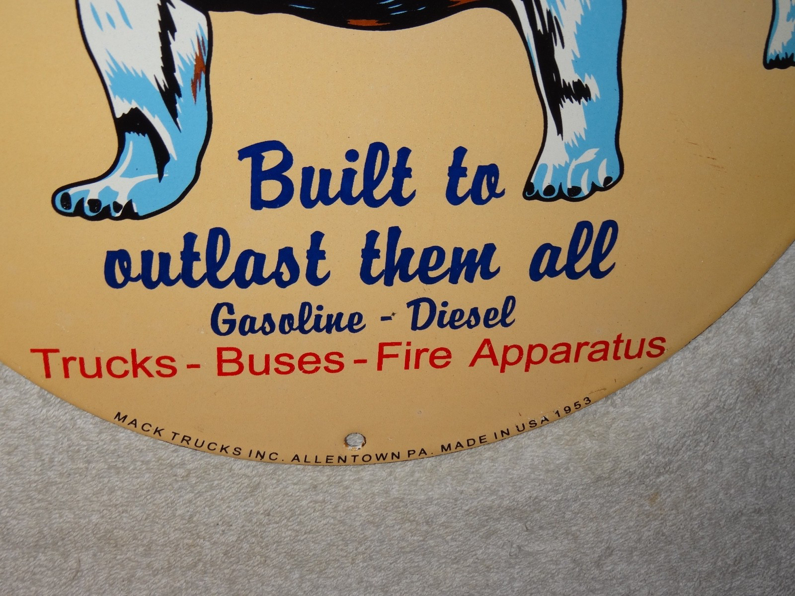 VINTAGE MACK🐶TRUCKS BUSES GASOLINE DIESEL 11 3/4" PORCELAIN METAL OIL DOG SIGN