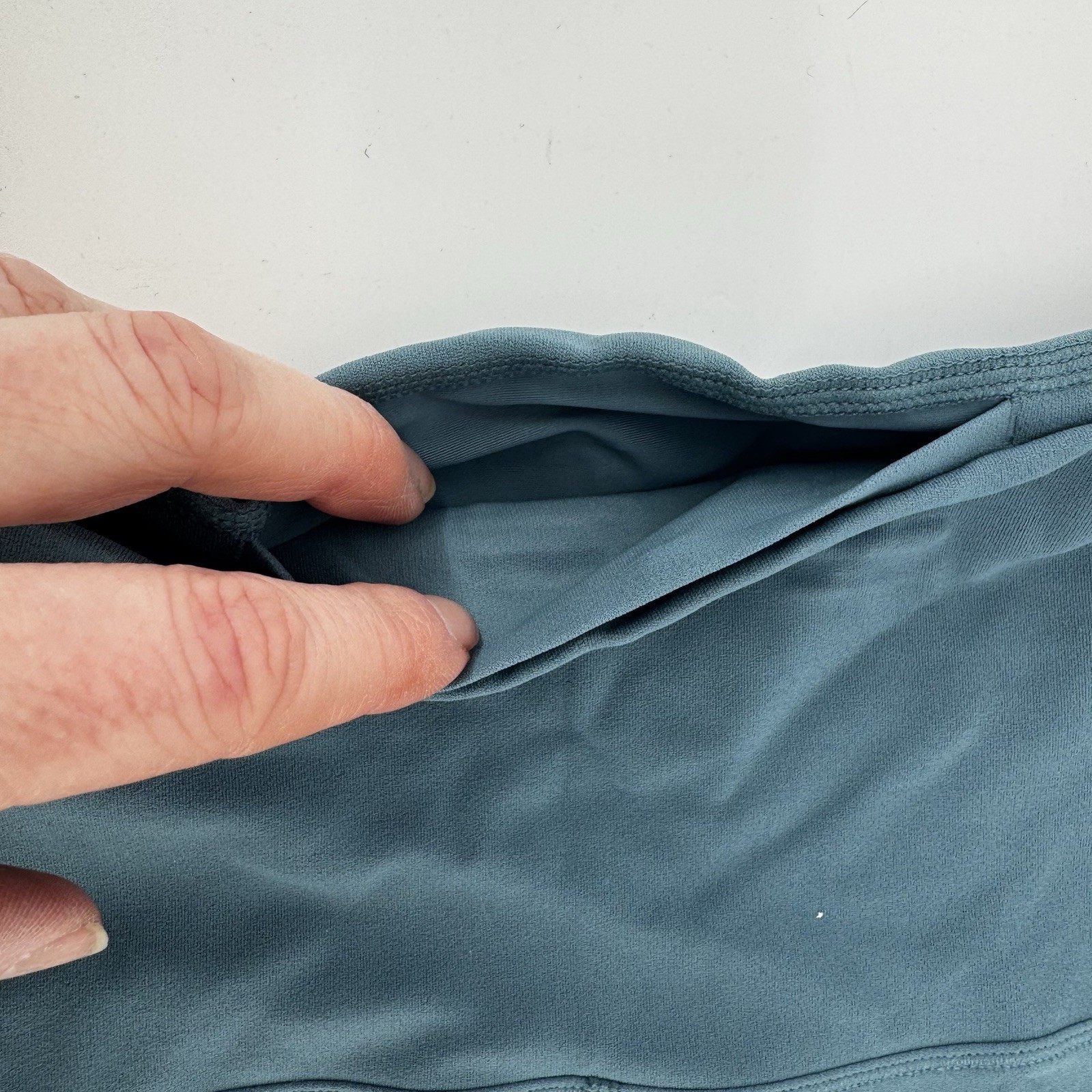 Nike Women's Zenvy Gentle-Support High-Waisted 8" Biker Shorts Smoke Blue Size M