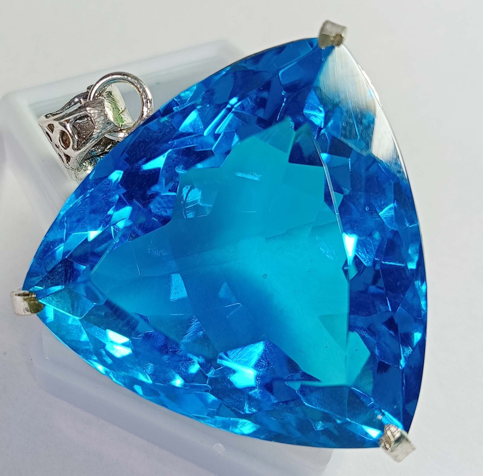 Trillion Cut 122.40 Ct Blue Topaz Pendant Natural Gemstone EGL Certified PD038