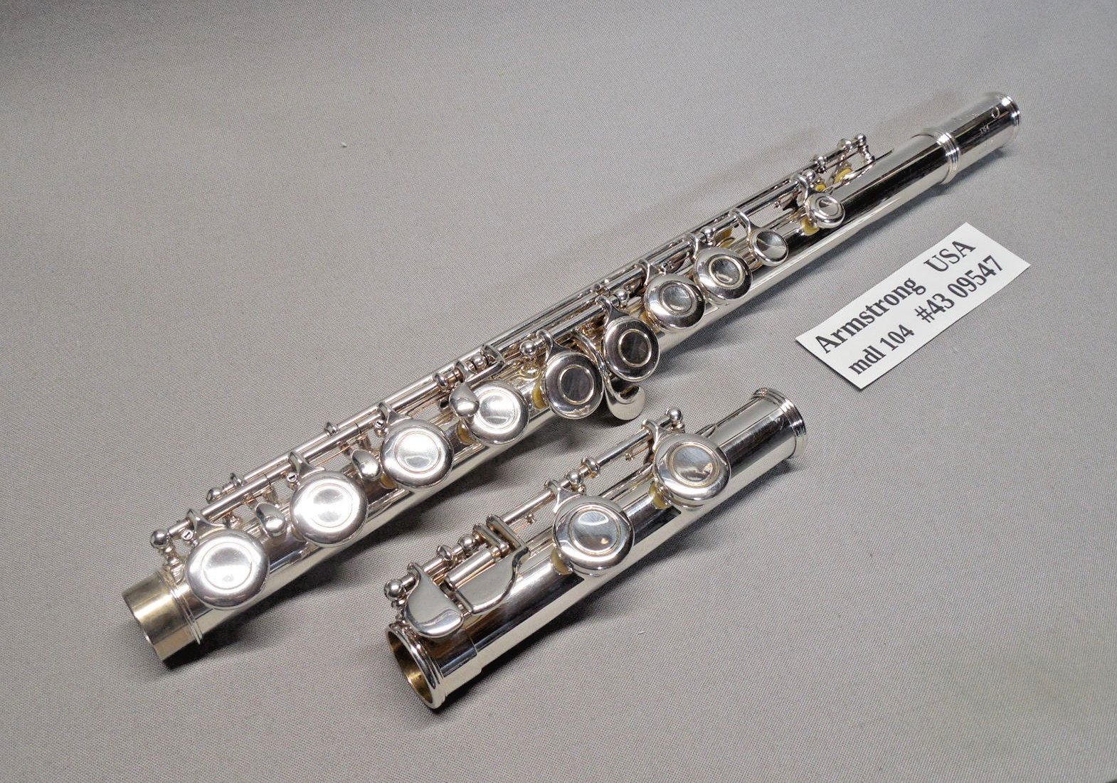 Armstrong 104 Silver Plated Flute w/ Case New Pads Polished Reconditioned