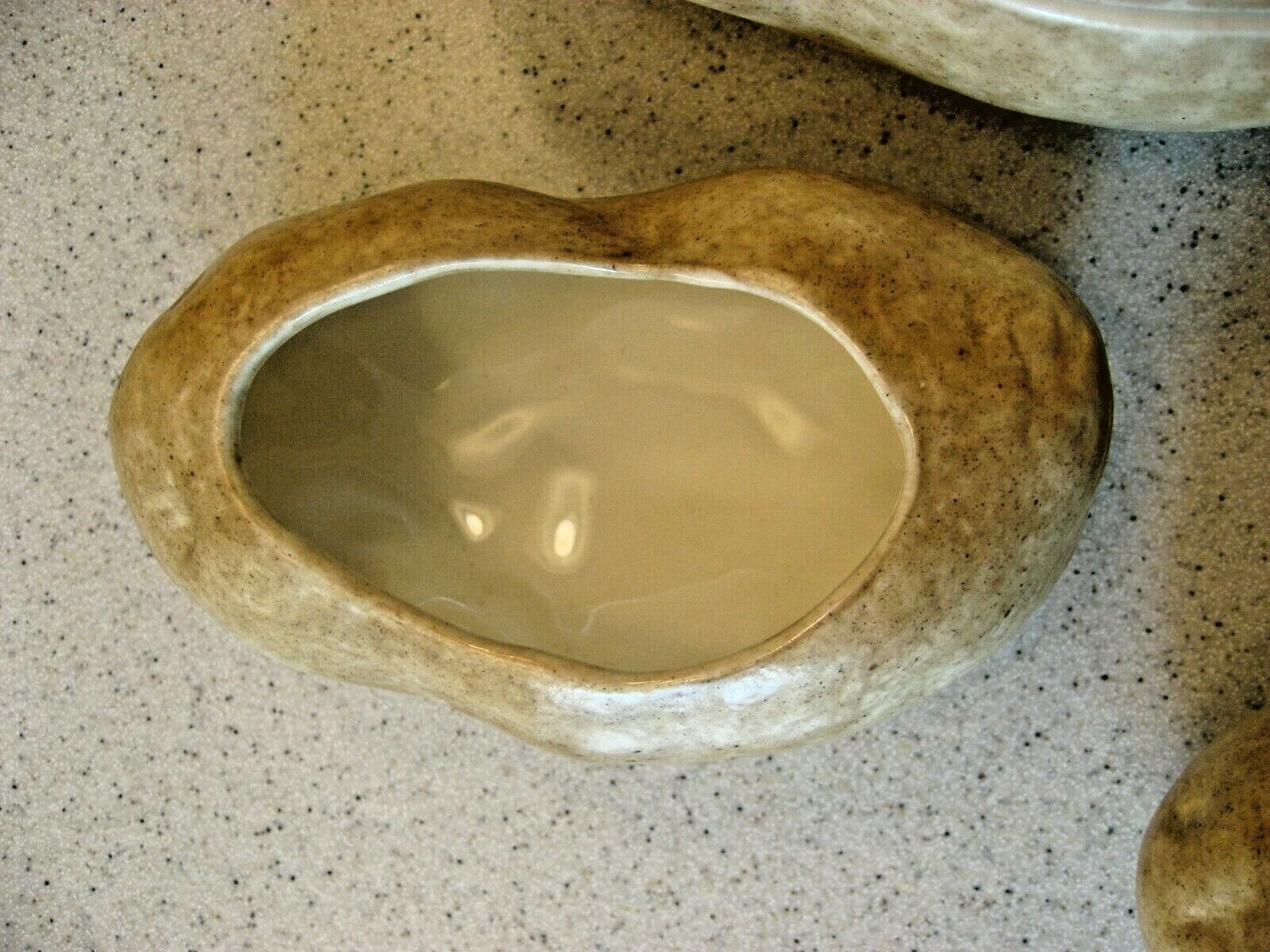 Vtg Ceramic Baked Potato Lot of 4 Salt and Pepper Shakers, Covered Serving dish