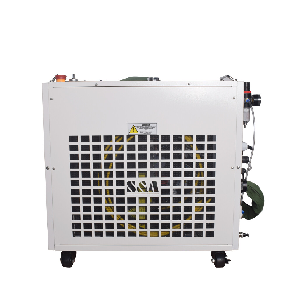 Handheld 1500W Fiber Laser Cleaning Machine Laser Remove Rust/Oil/Paint Cleaner