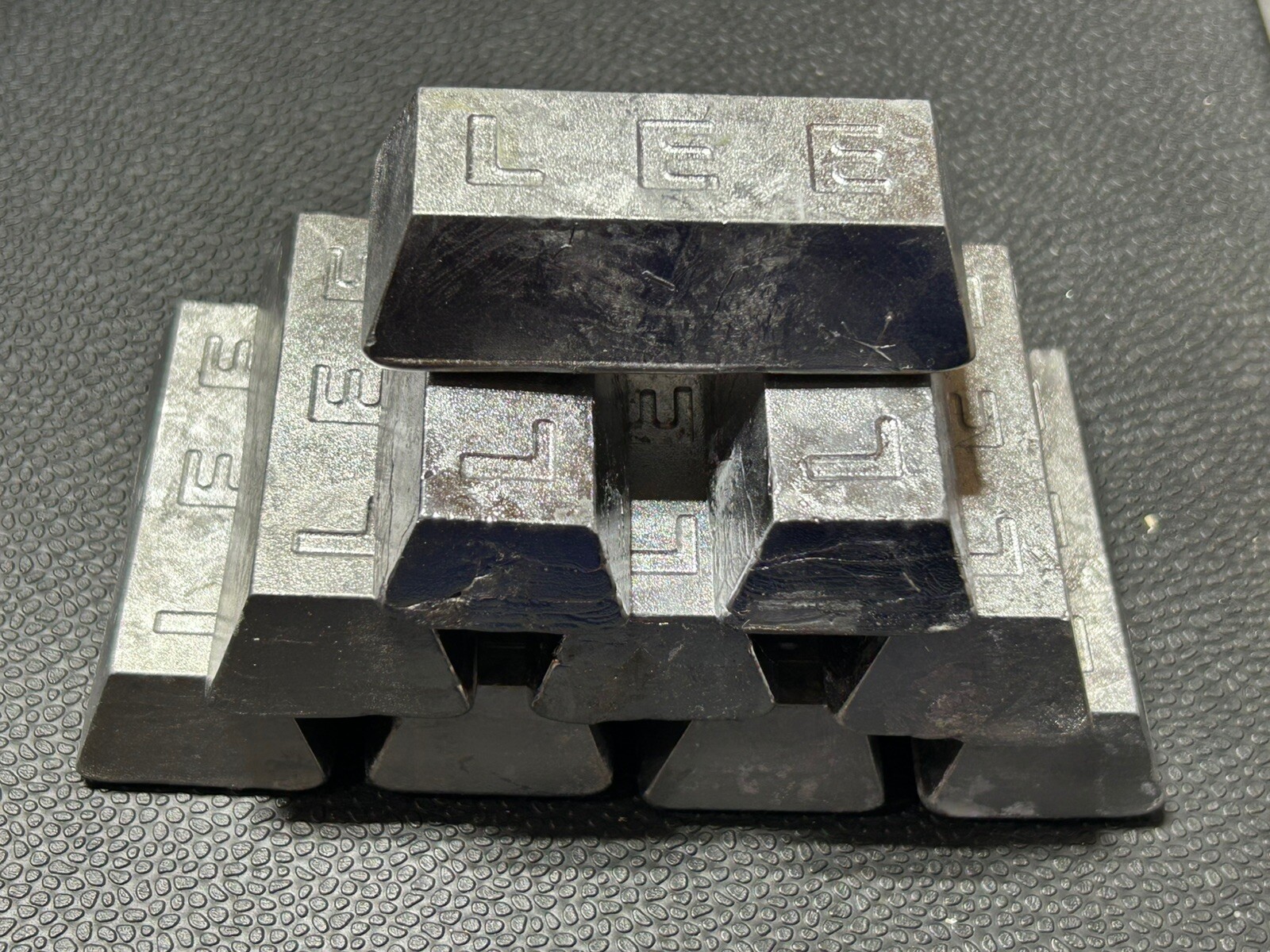10+ lbs of Lee/Lyman Bullet Casting Alloy Lead Ingots-NOT SOFT LEAD! $7 Shipping