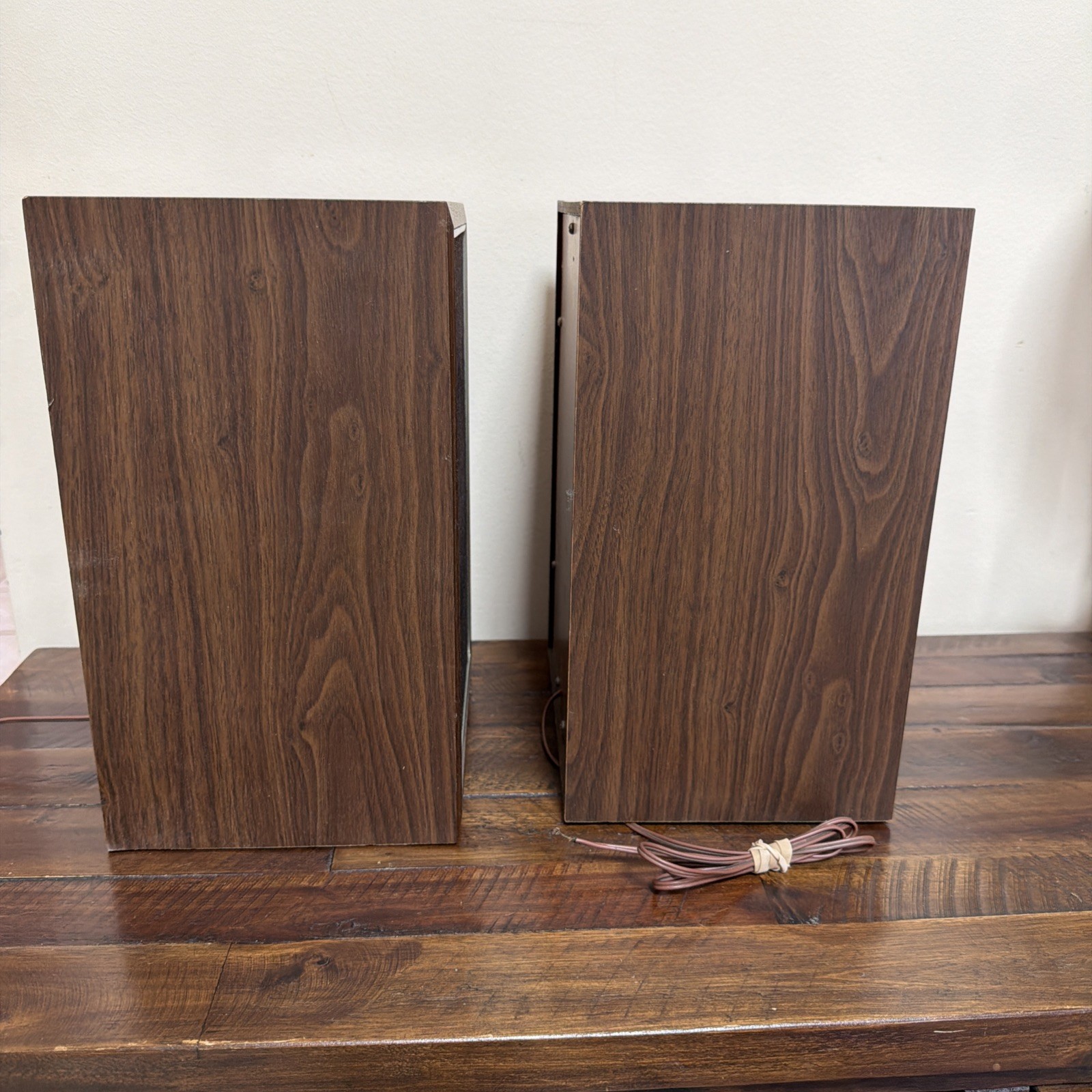 Vintage Made Japan Bookshelf Speakers Pair Wood Grain Retro Audio Tested Works