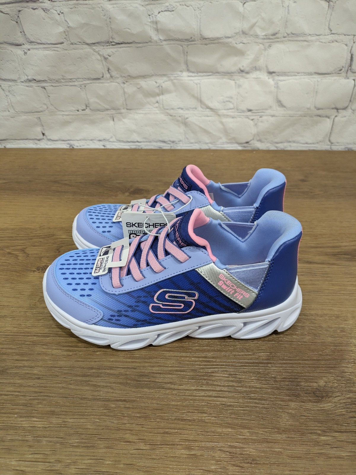 Skechers Kids Lightweight Hands Free Swift Fit Sneaker Navy/Multi Size 1
