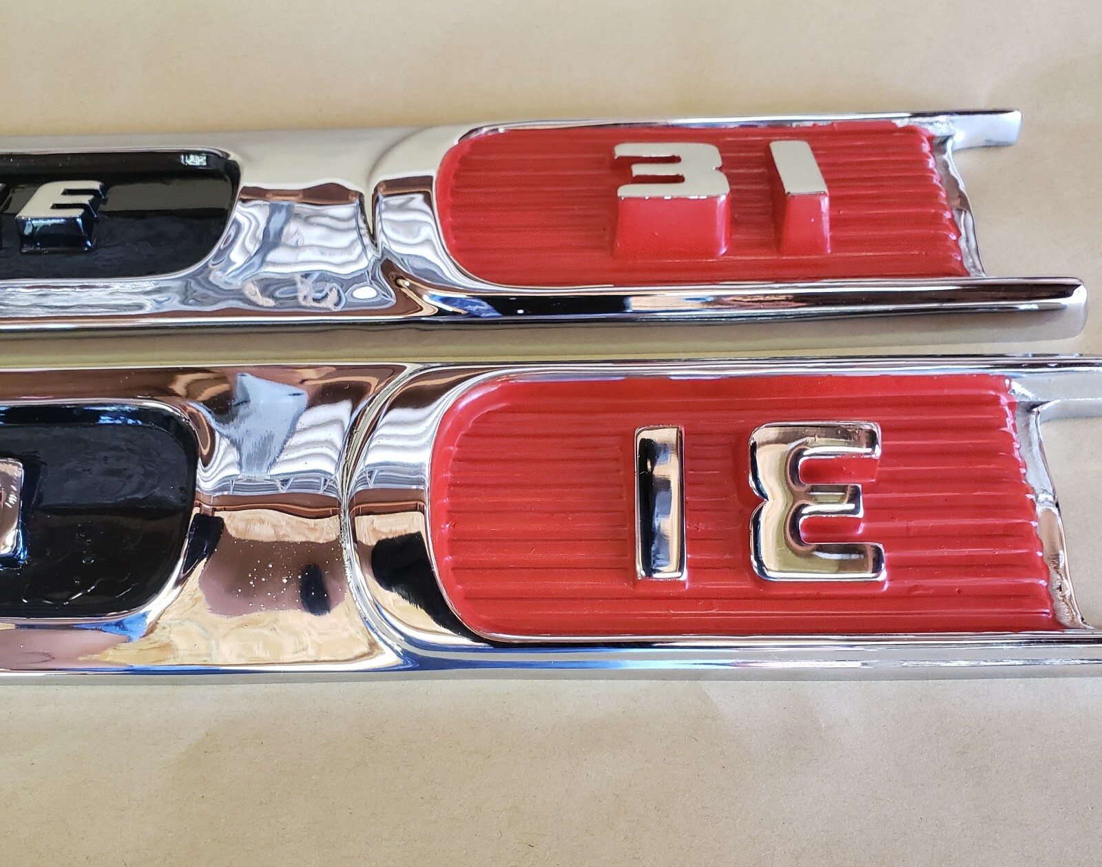 1959 CHEVY APACHE 3100 Truck Fender Emblem Spears Shortbed 1955-1959