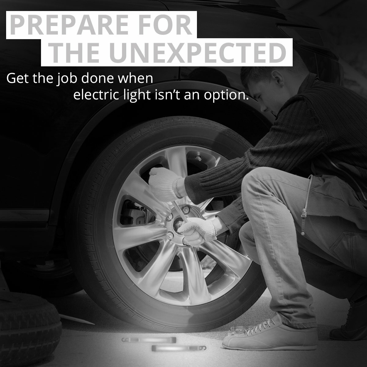 Lot 10 Cyalume White 8 HR MILITARY Lightsticks Survival Prepper Emergency EX2024