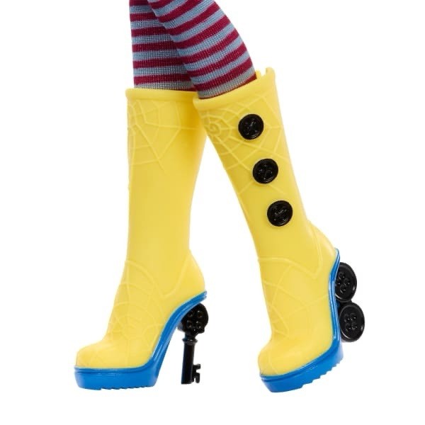 Monster High Doll Coraline Skullector Collectors Limited Edition Preorder 3/19