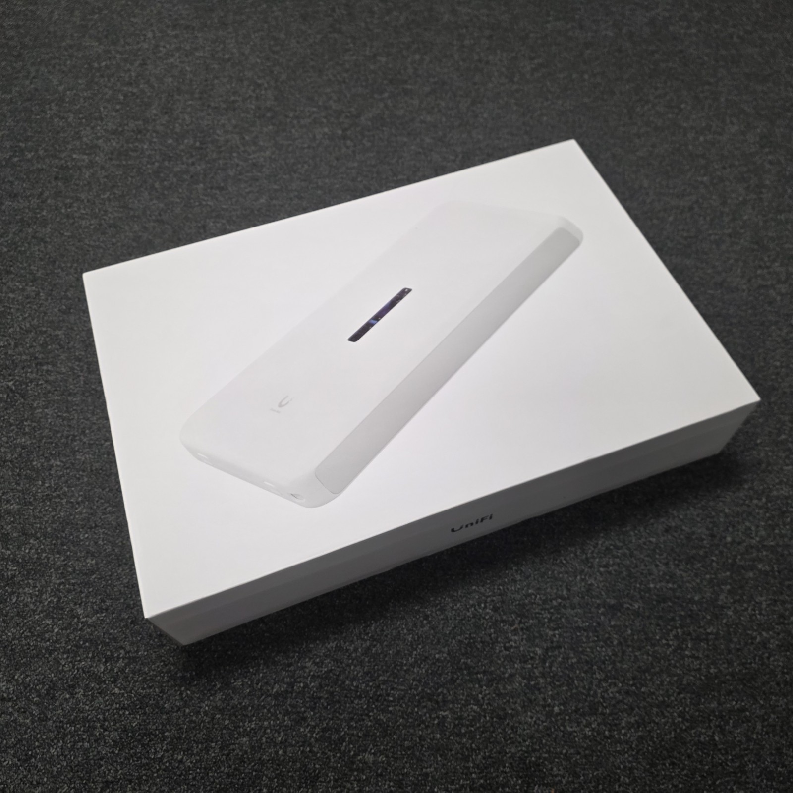 Ubiquiti UniFi Dream Wall (UDW-US) FACTORY SEALED 2Yr Warranty & Free Shipping