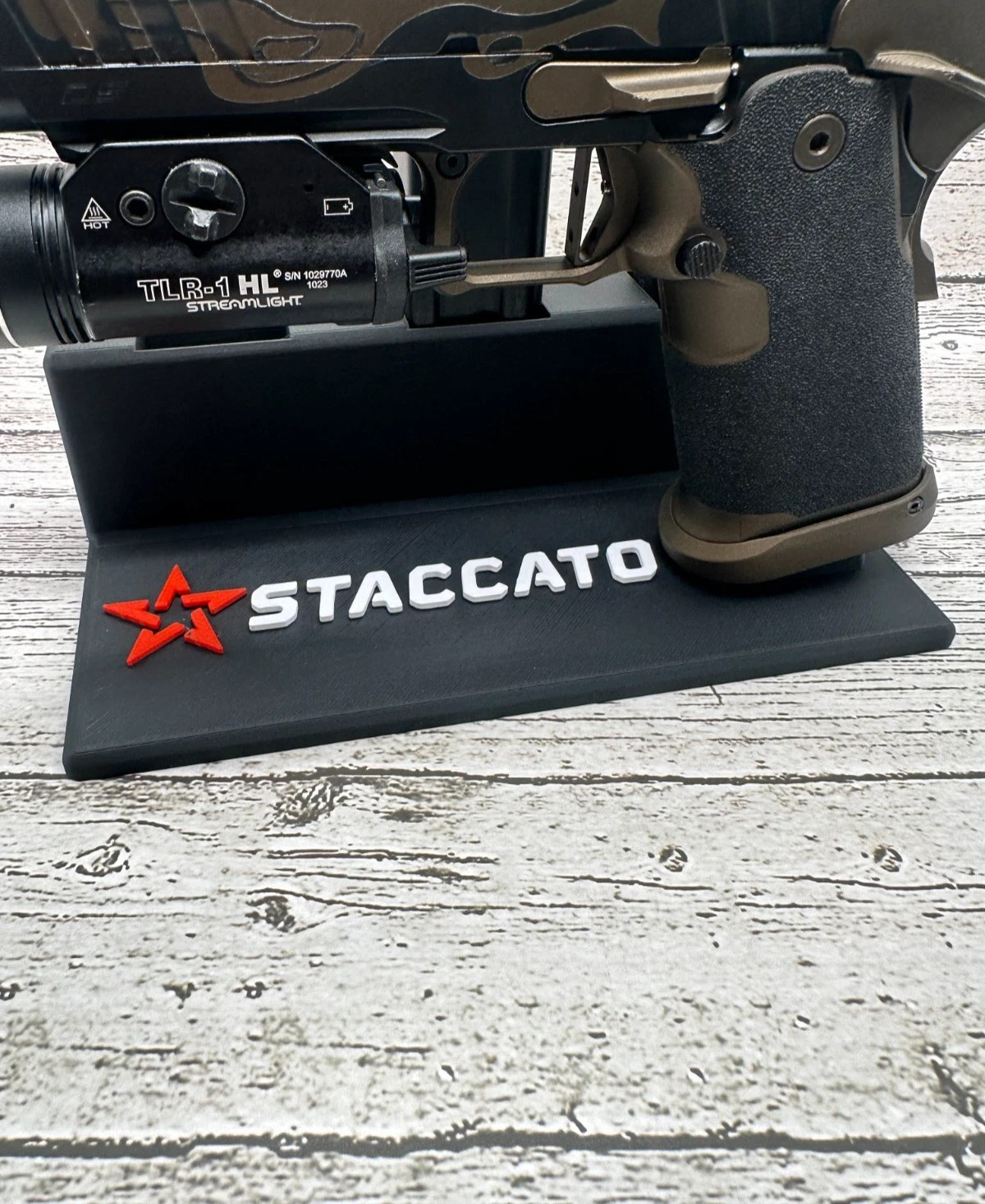 Staccato 2011 Pistol Display Stand + 3 Mag Holder – Black Polymer w/ Logo