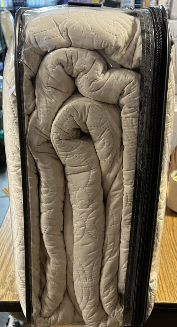 Madison Park Quebec Quilted 3-Pc. Bedspread Set, King, Ivory Brand NEW