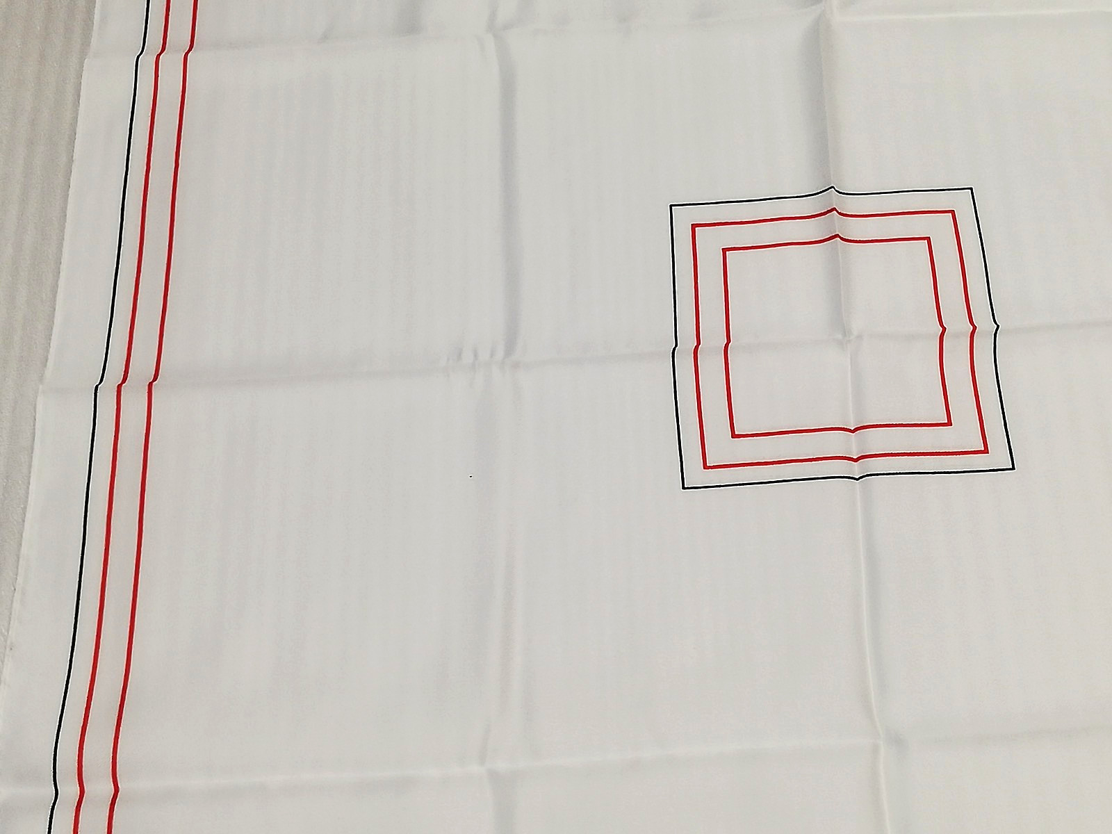 Marlboro Neckerchief / Bandana. Italy