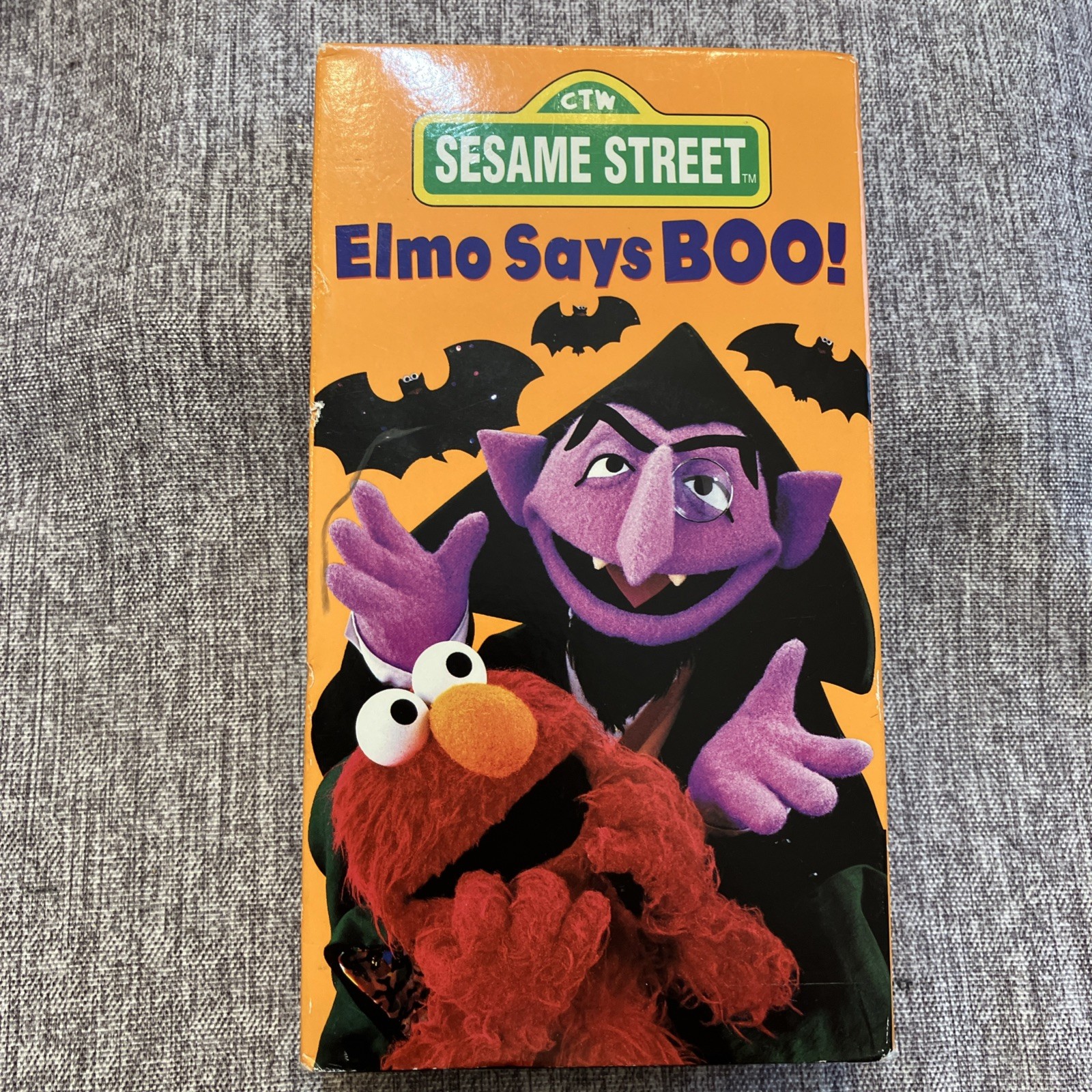 Sesame Street Elmo Says Boo VHS