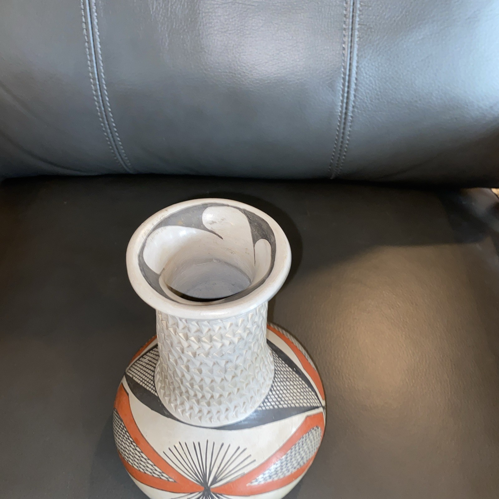 Hand Crafted Pottery Vase, Native American Hopi Mata Ortiz , 7" Tall, Signed