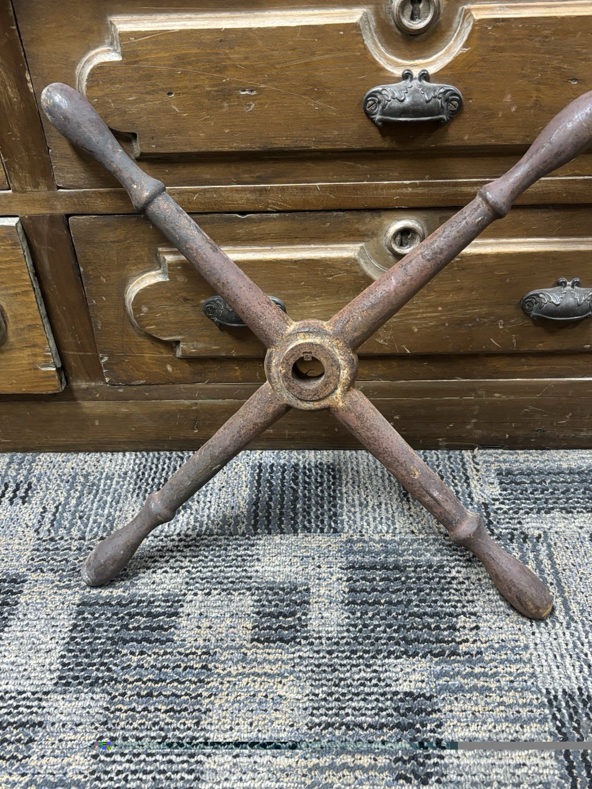 4 SPOKE MACHINE HANDWHEEL antique post drill tool crank handle steampunk table