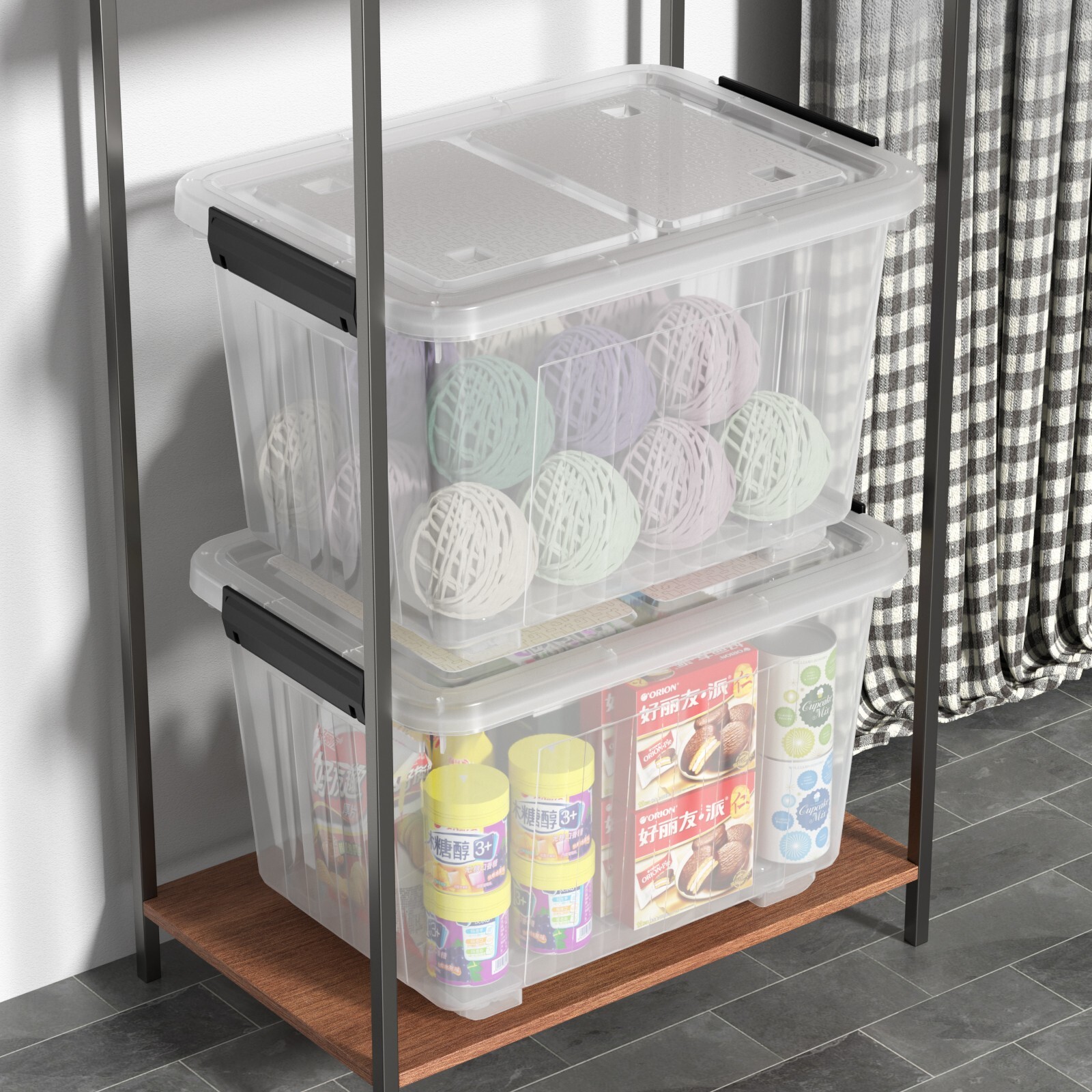 Kekow 30 Quart Gasket Box Stackable Storage Bin with Latching Lid &Wheels 4 Pack