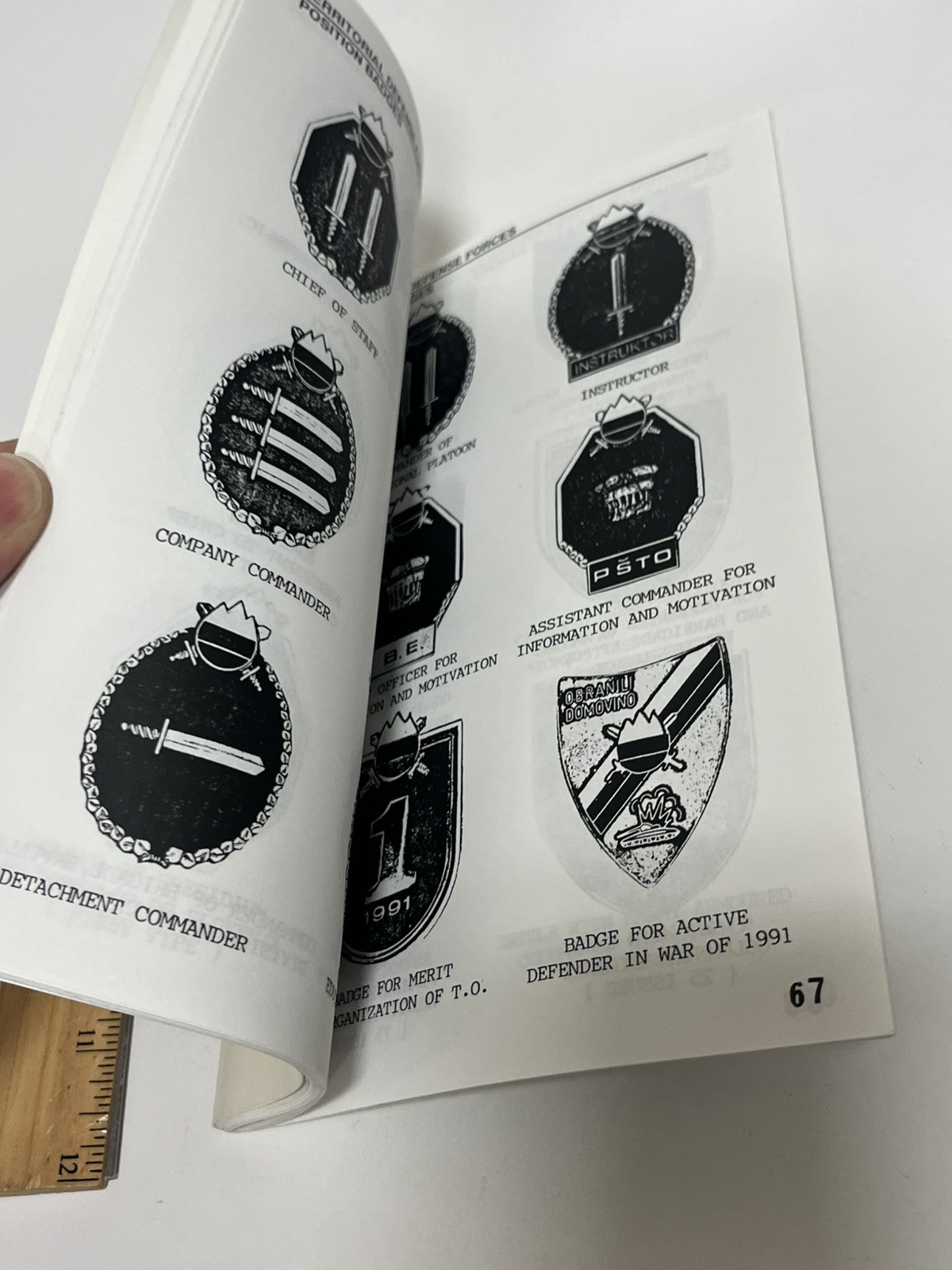 REPUBLIKA SLOVENIA: Army Insignia & Decorations 1918-1992 Medal Reference Book