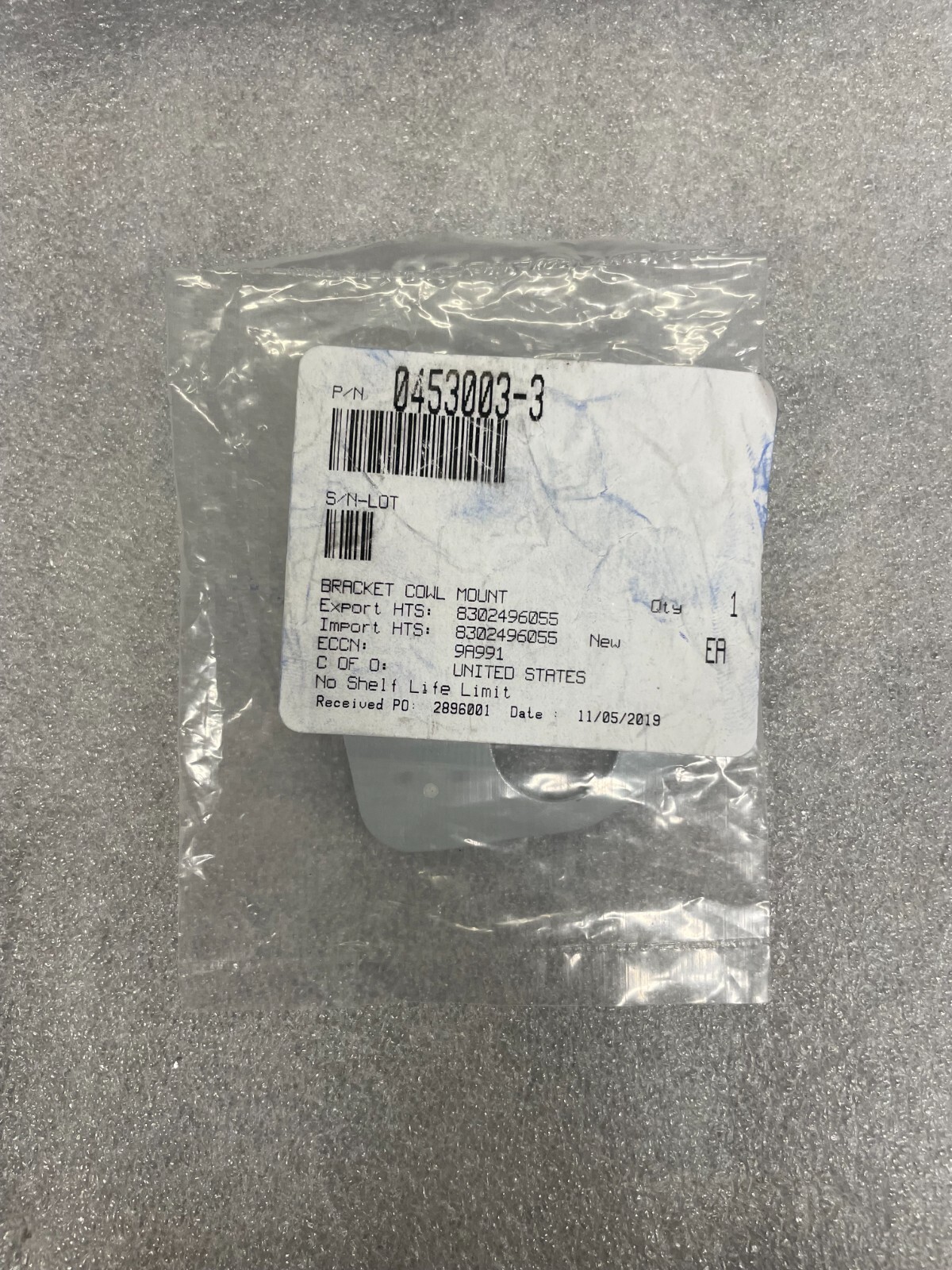 ✈️CESSNA 172,150,152 BRACKET COWL MOUNT PN: 0453003-3, COVER HOLDER, SHOCK MOUNT