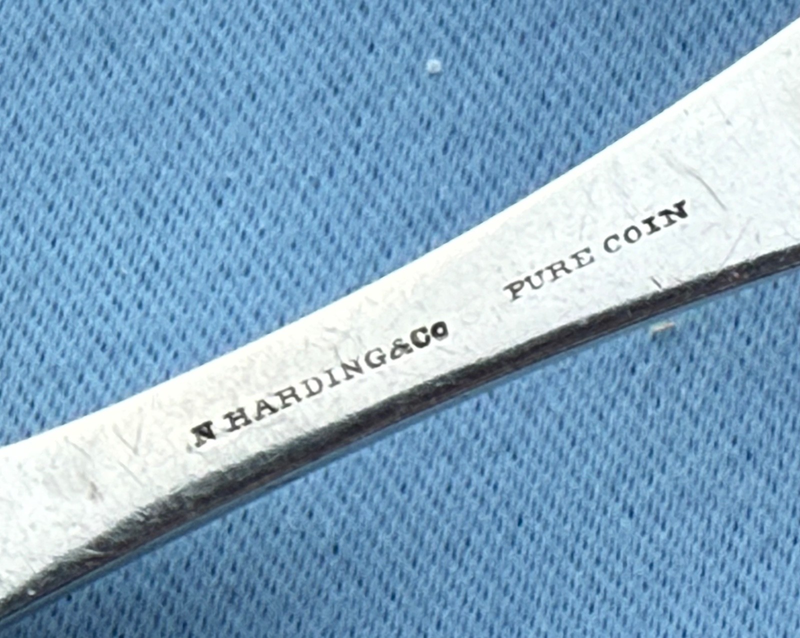 Newell Harding Coin Silver 3 Dinner Forks Olive Patt 7 1/2 Inches Mono 154 Gr