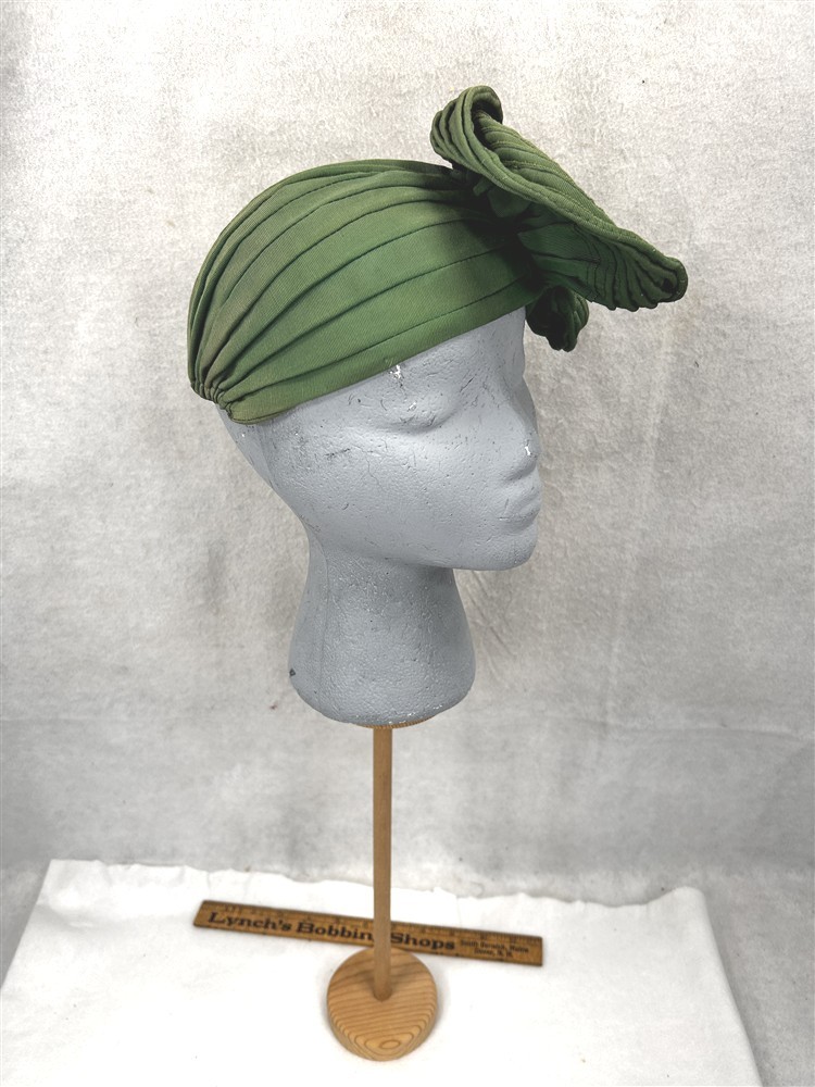 antique flapper 1920 hat women's original green cloche one size