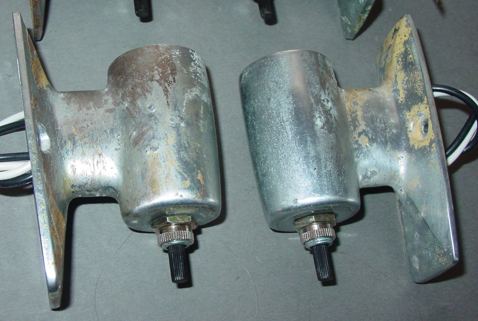 4 Vintage Yacht Bulkhead Galley Art Deco 400 Light Fixtures Camper Boat Cabin