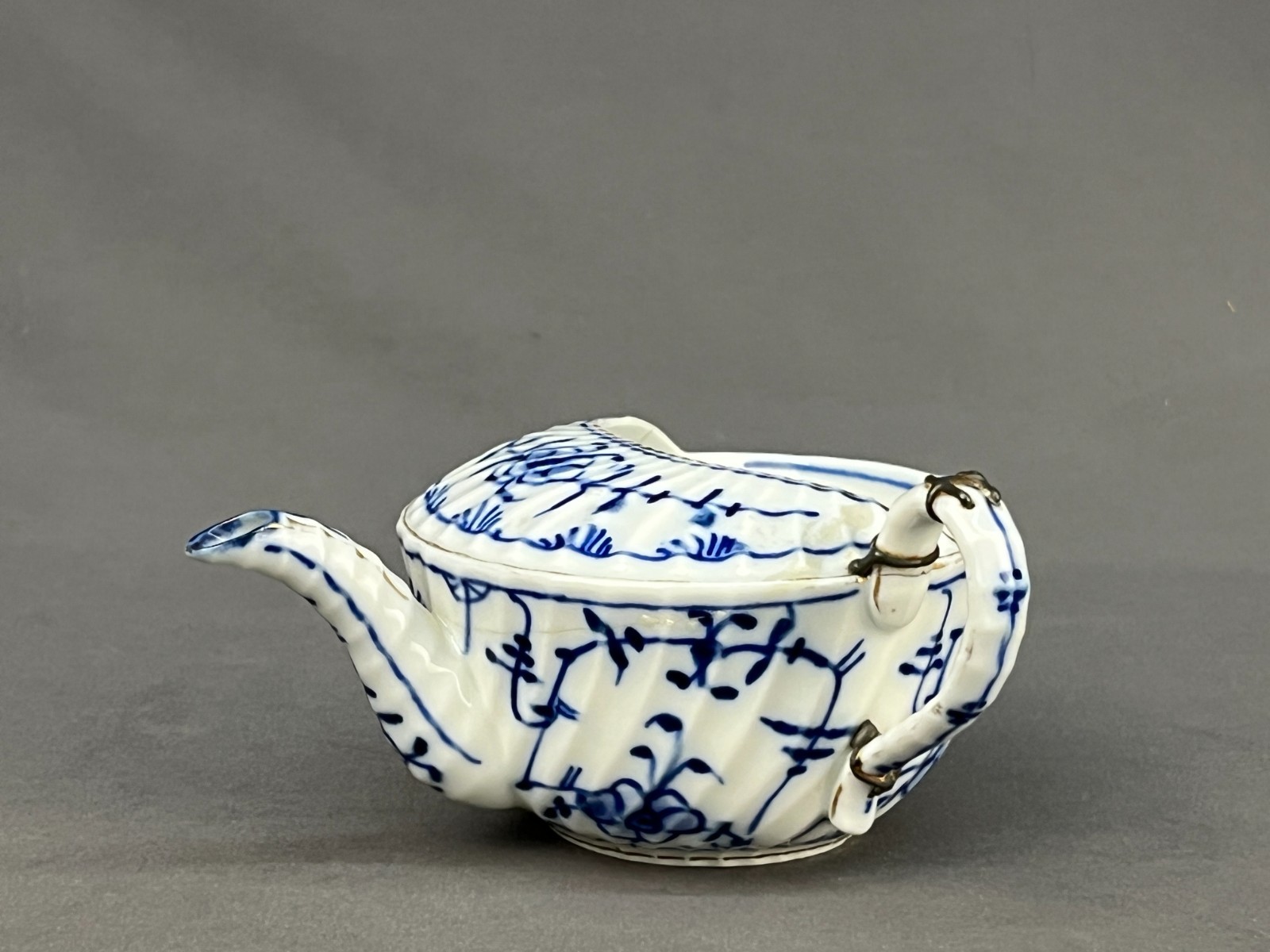 Royal Tettau BLUE ONION Invalid Feeder Pap Boat w/STAPLE REPAIR MAKE DO c. 1885