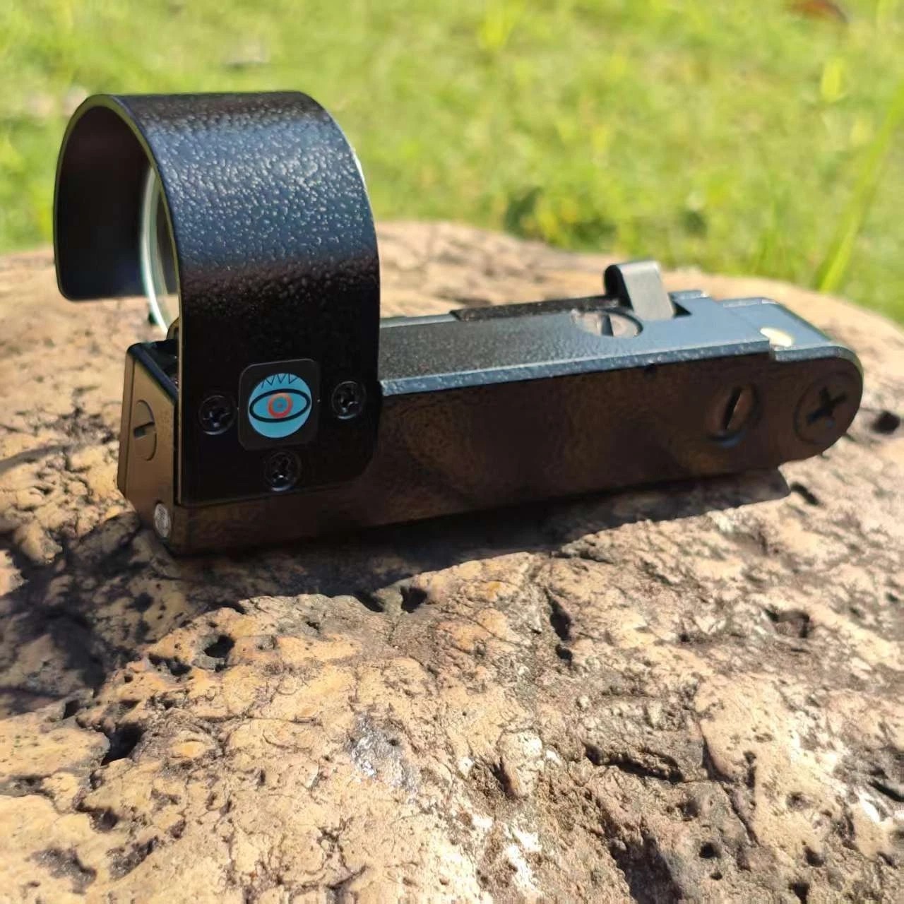 OKP-7 Green Dot Reflex Sight w/Triangle Reticle For Hunting with Picatinny RaiI