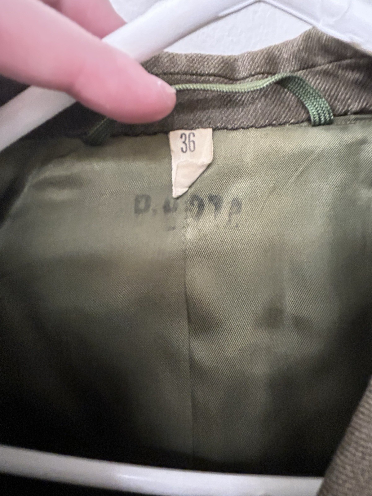 WW2 Era US Army MP Ike Jacket with Meritorious Unit Citation/ E3