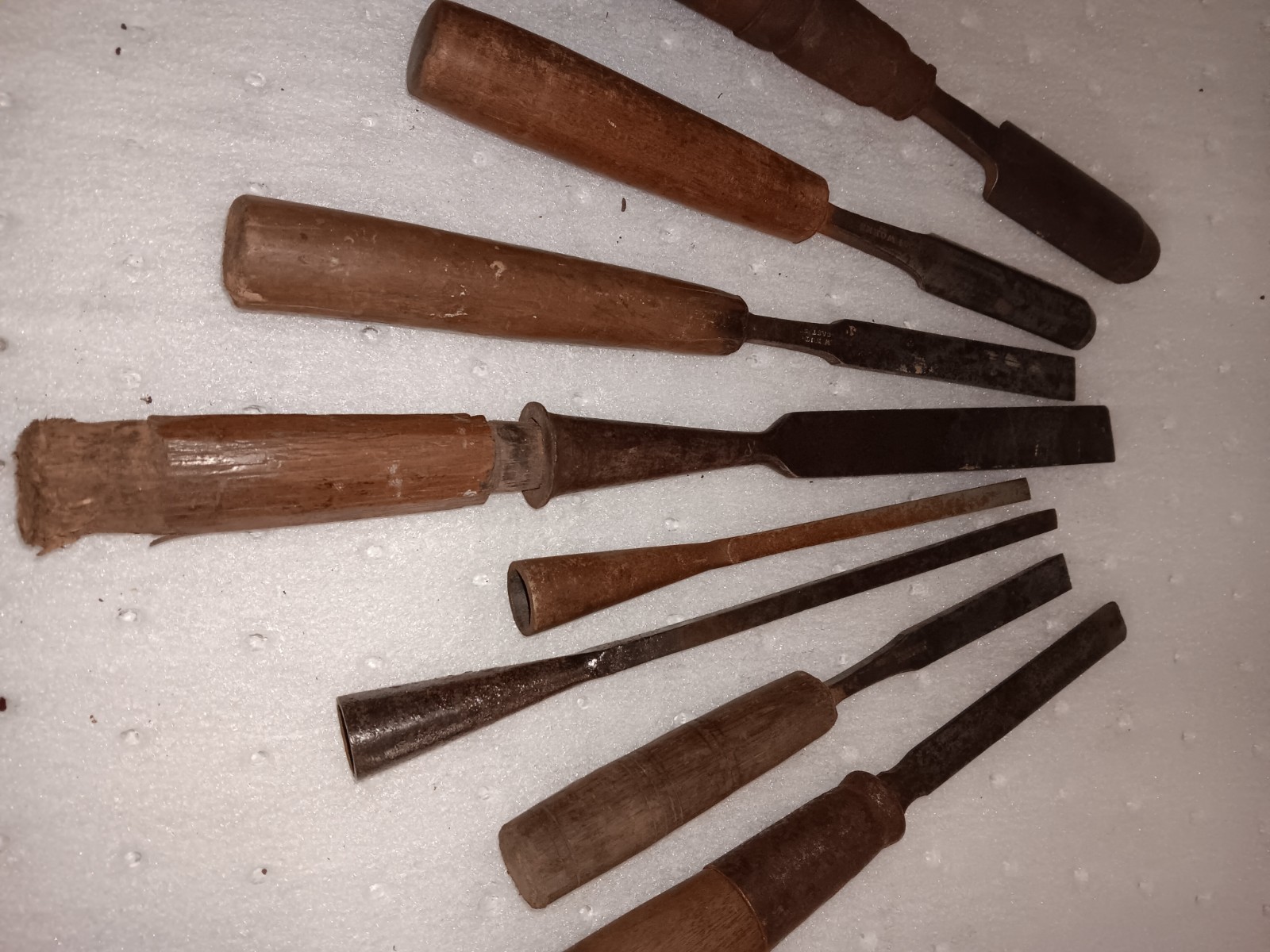 Lot of 12 Vintage Chisels Greaves ,Simmons ,Buck, J H Swift